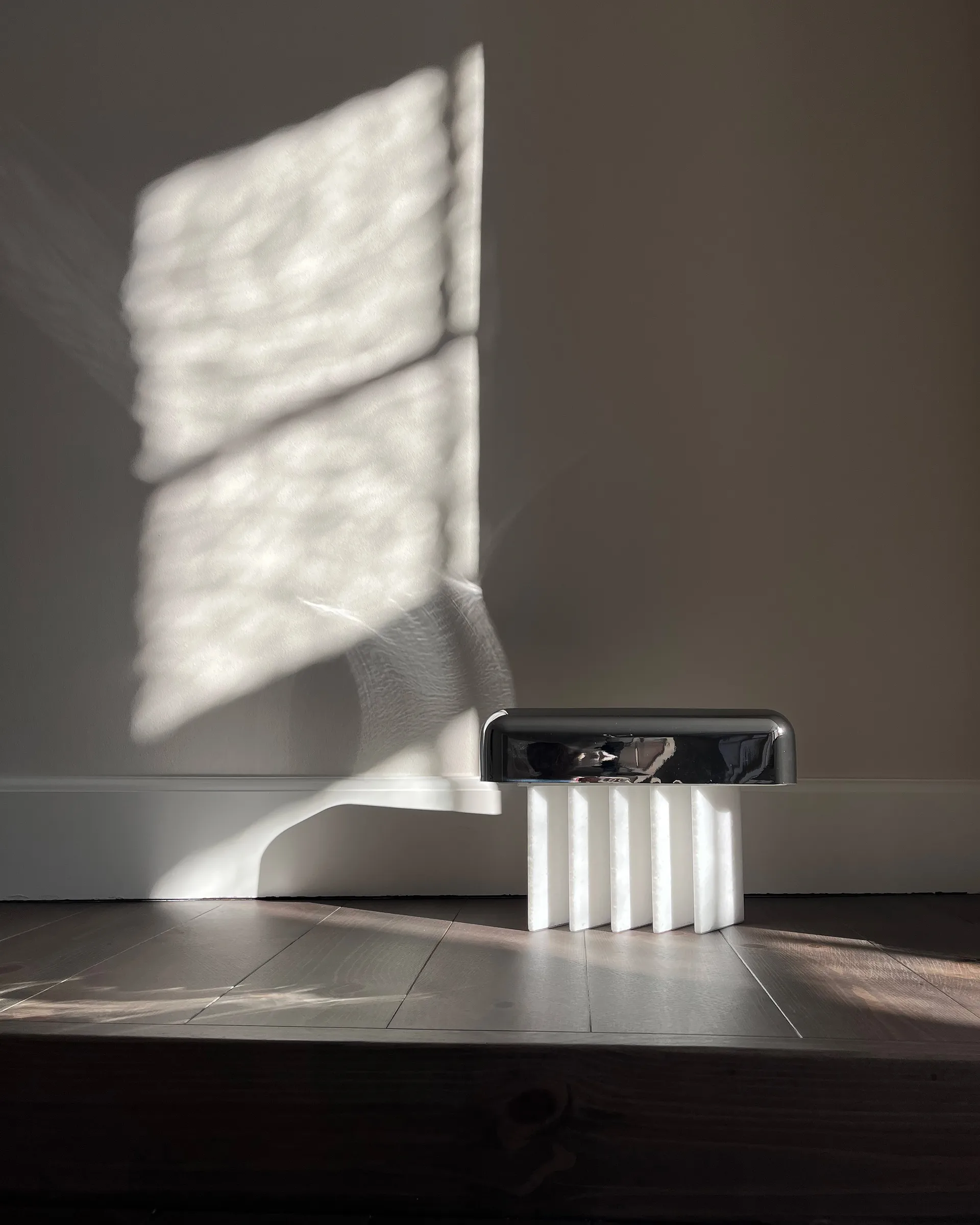 Beetle lâmpada de mesa portátil, Cromo 101 Copenhagen