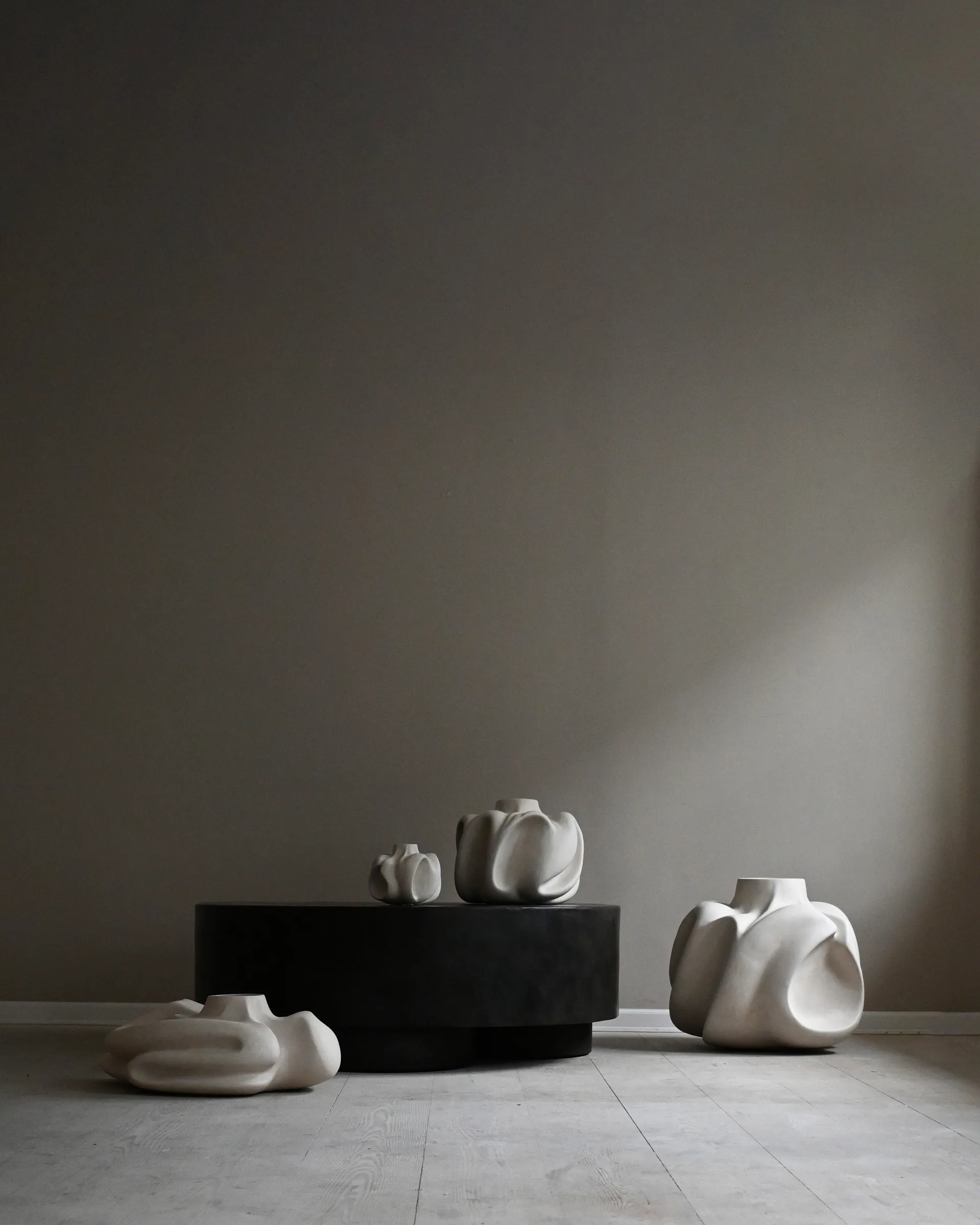 Wabi vaso largo 23 cm, Bétula 101 Copenhagen