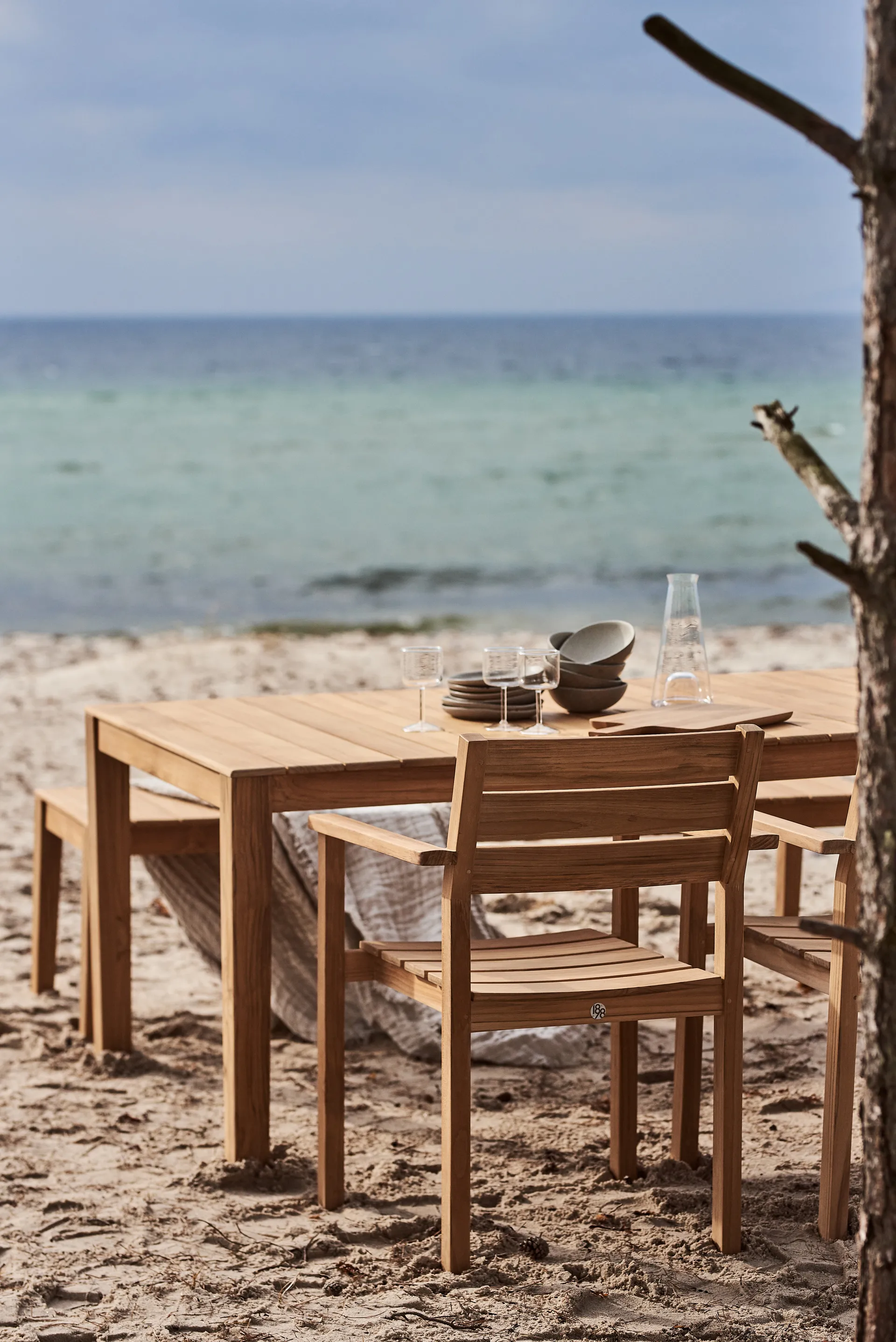 Conjunto de jantar Sköndal com 6 cadeiras 1898