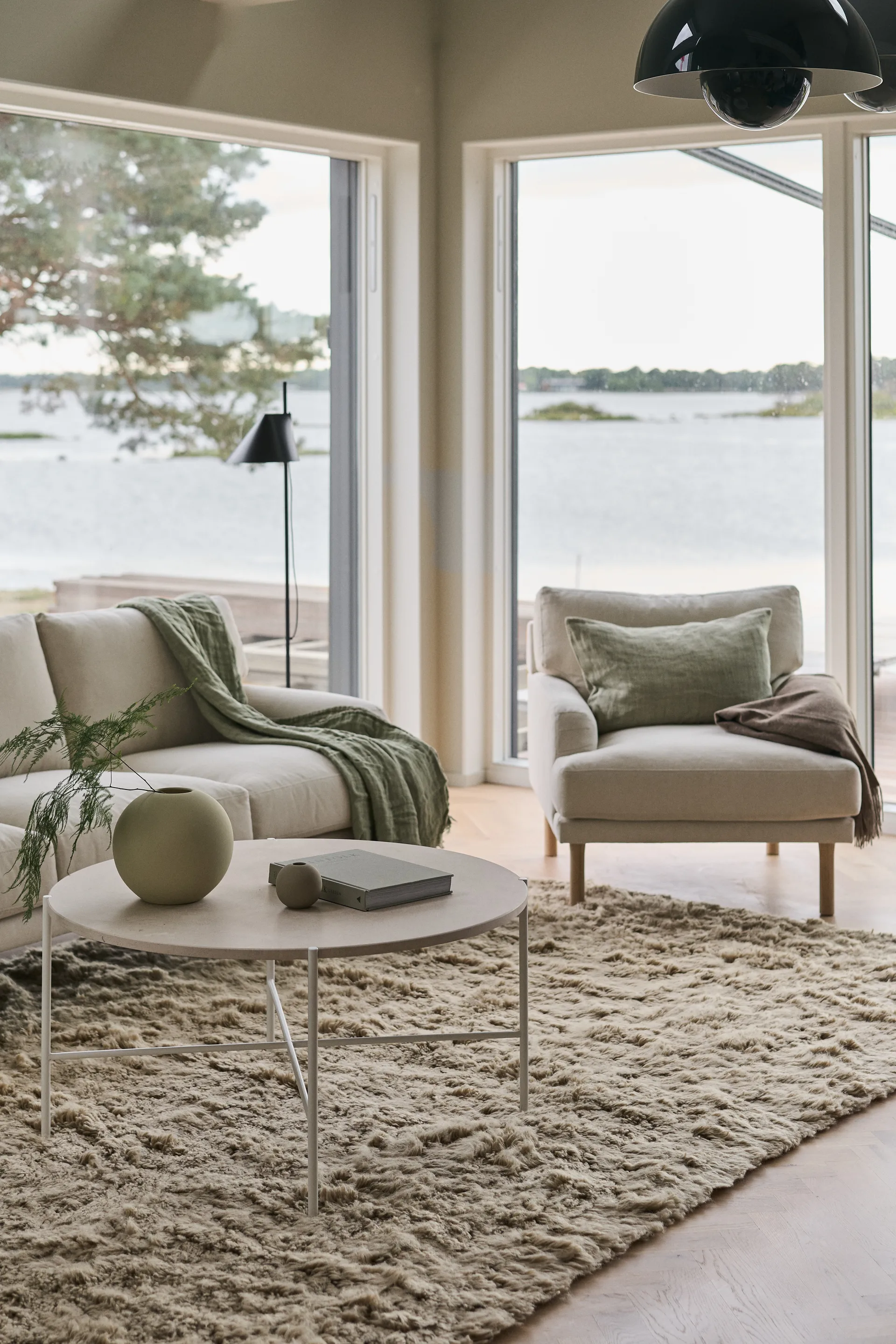 Lidnäs poltrona, Bege Caleido 1898