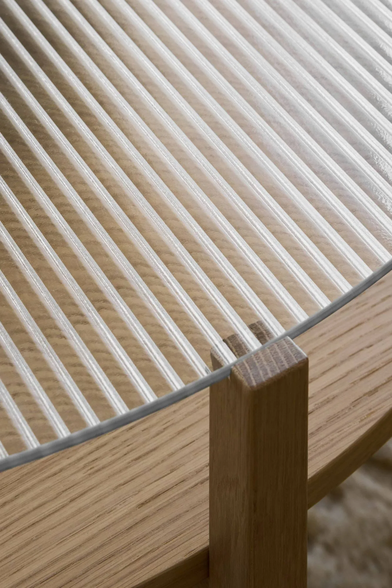 Mesa de centro Lid, Carvalho pigmentado branco-vidro, Ø90 cm 1898