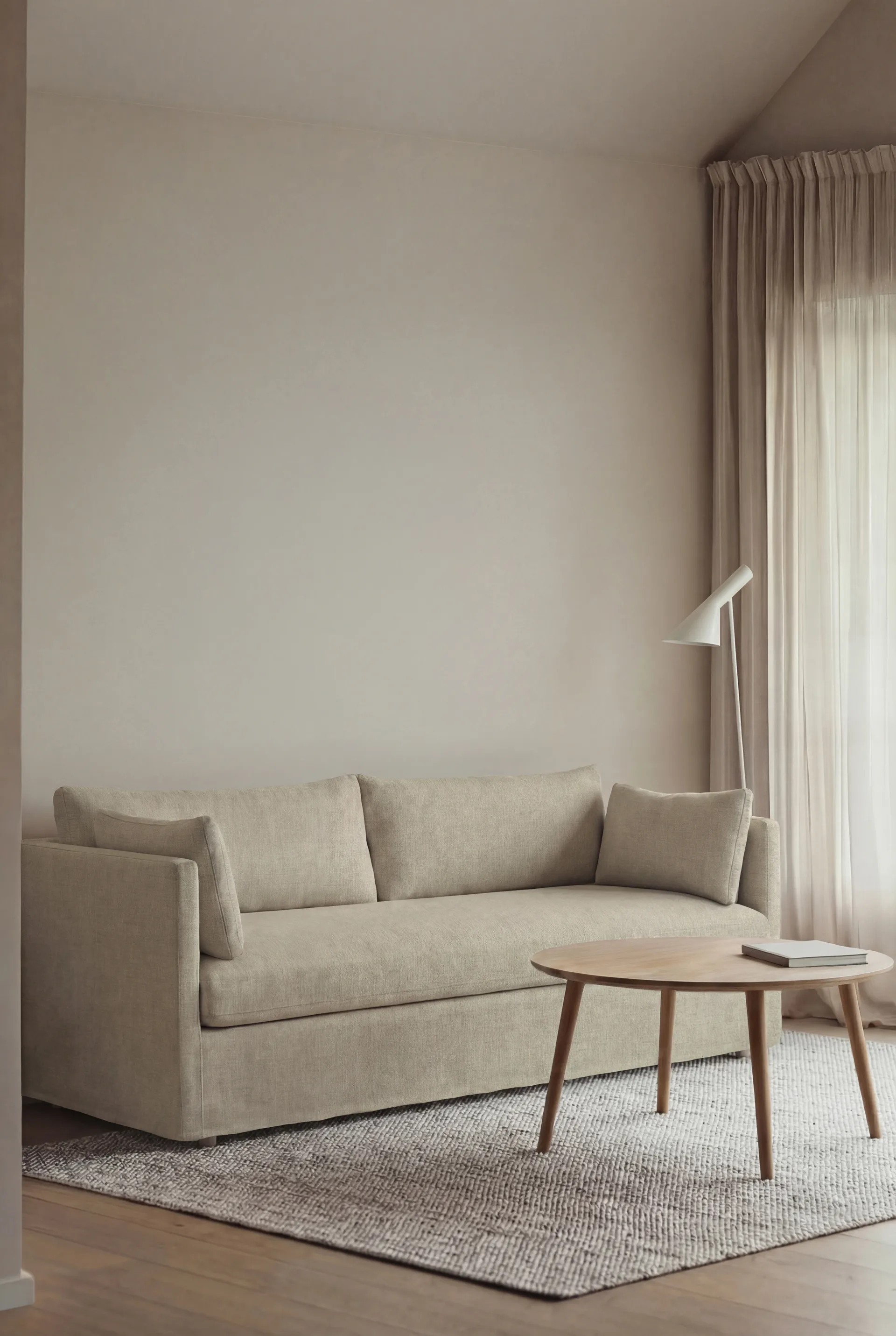 Sofá Linnevik, Luiza Beige 3981-carvalho branco oleado, 3 lugares, com saia 1898