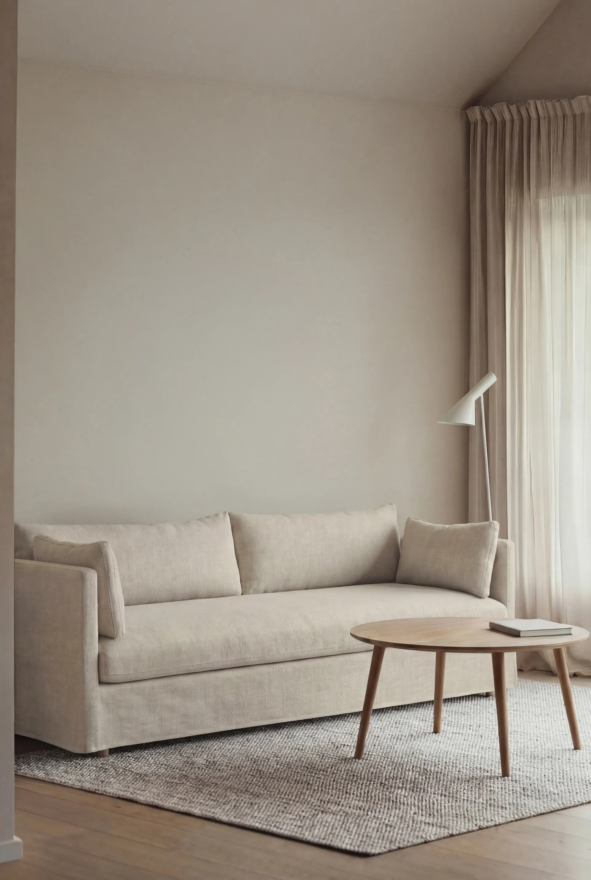 Sofá Linnevik, Oslo Nature 1540-carvalho branco oleado, 4 lugares, com saia 1898