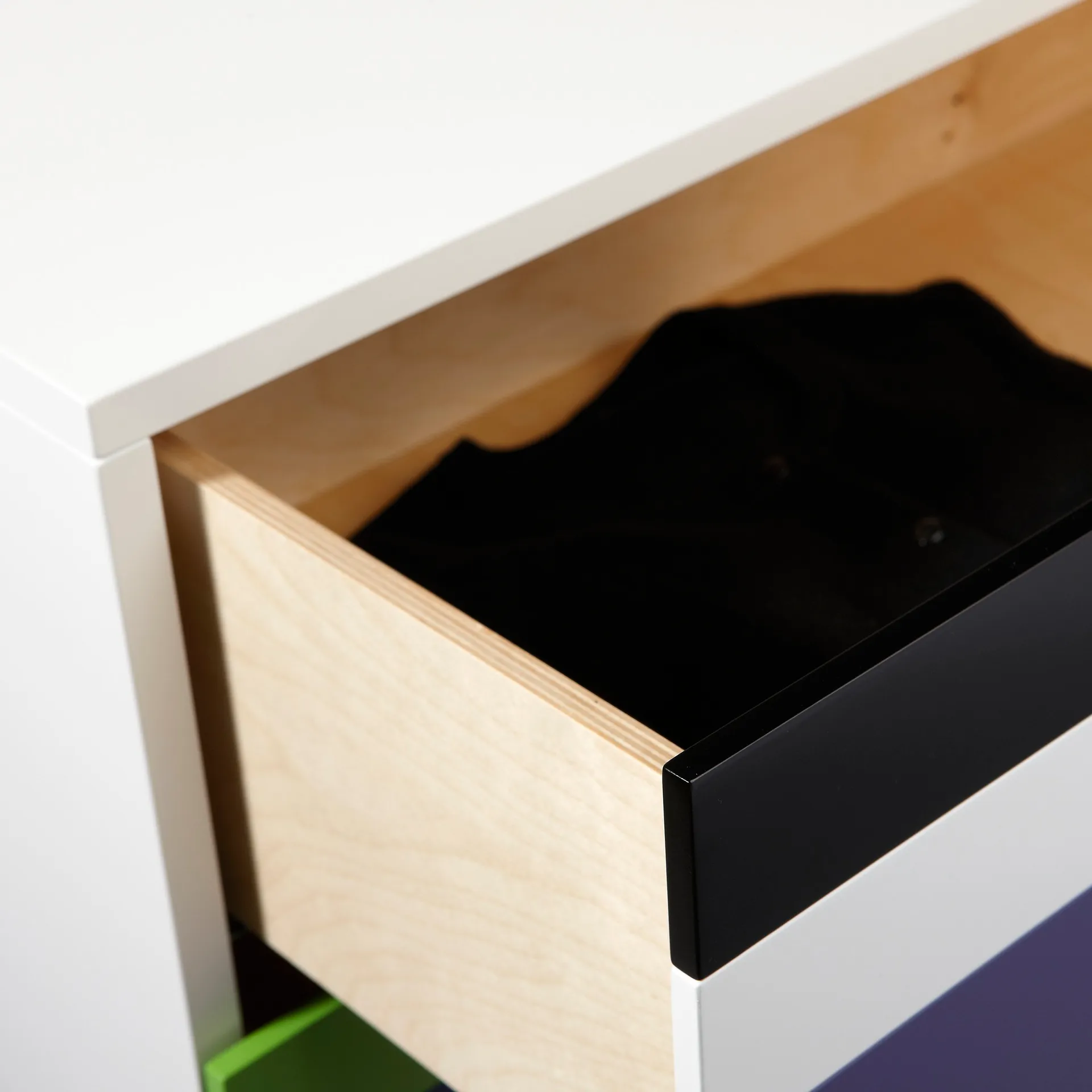 Cómoda Stripe, multi A2