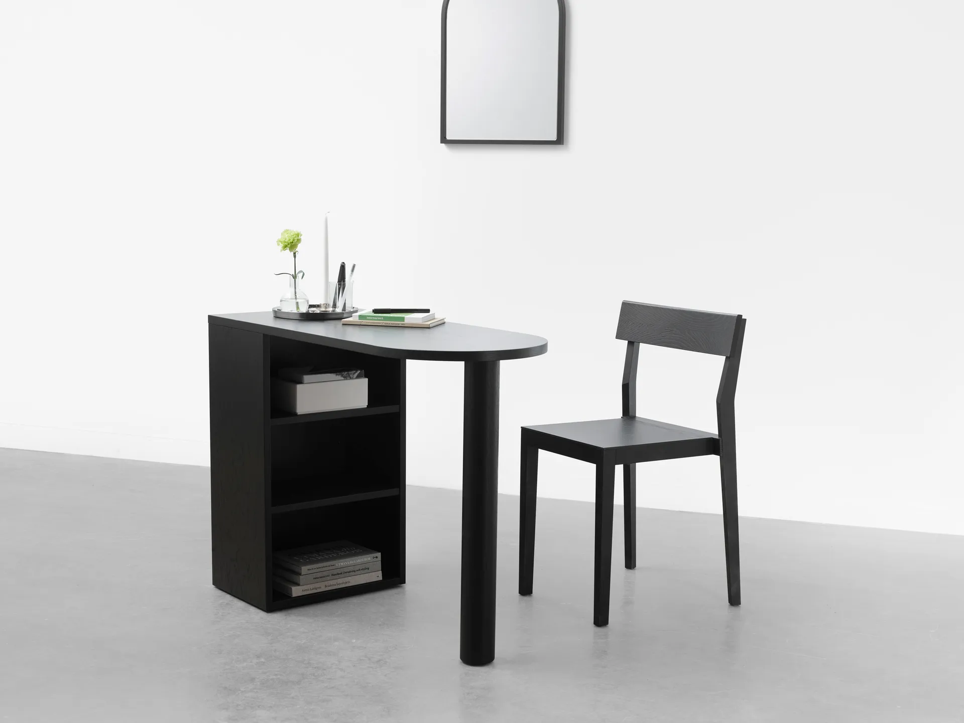 Hub secretária, Carvalho tingido de preto, 100x73x43 cm A2