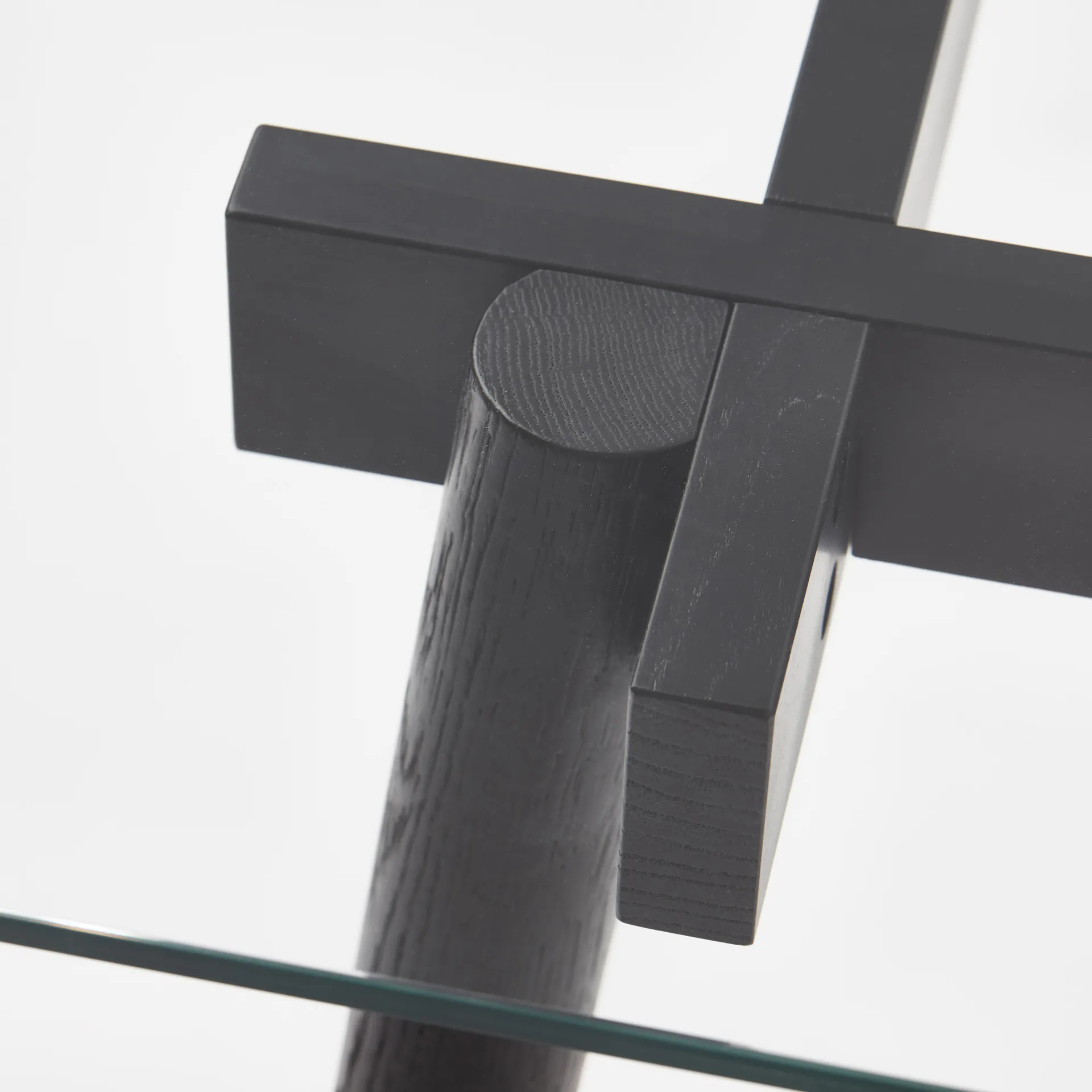 Mesa de jantar Corners, Carvalho manchado preto, vidro A2