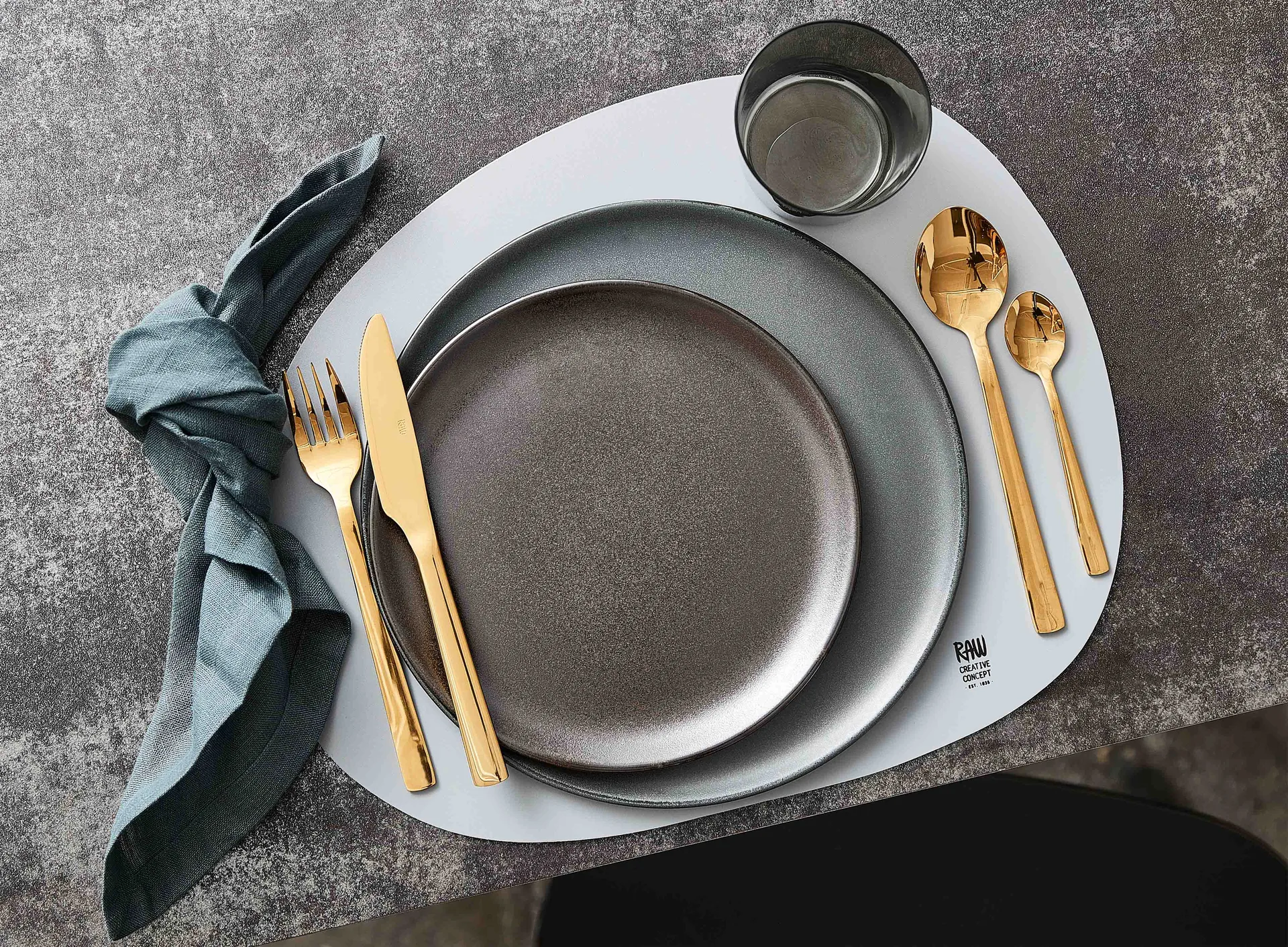 Colher de sobremesa Raw 4-unidades , Dourado Aida