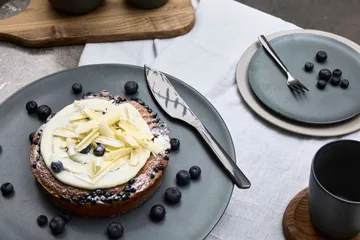 Faca de bolo Raw - Preto brilhante - Aida