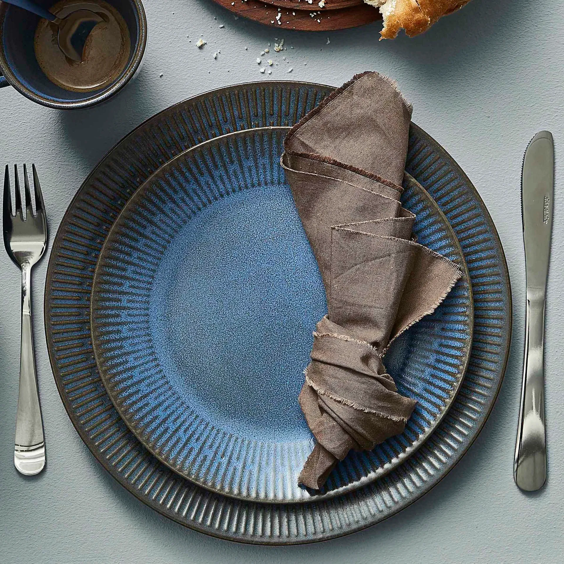 Prato Relief 22 cm, azul Aida