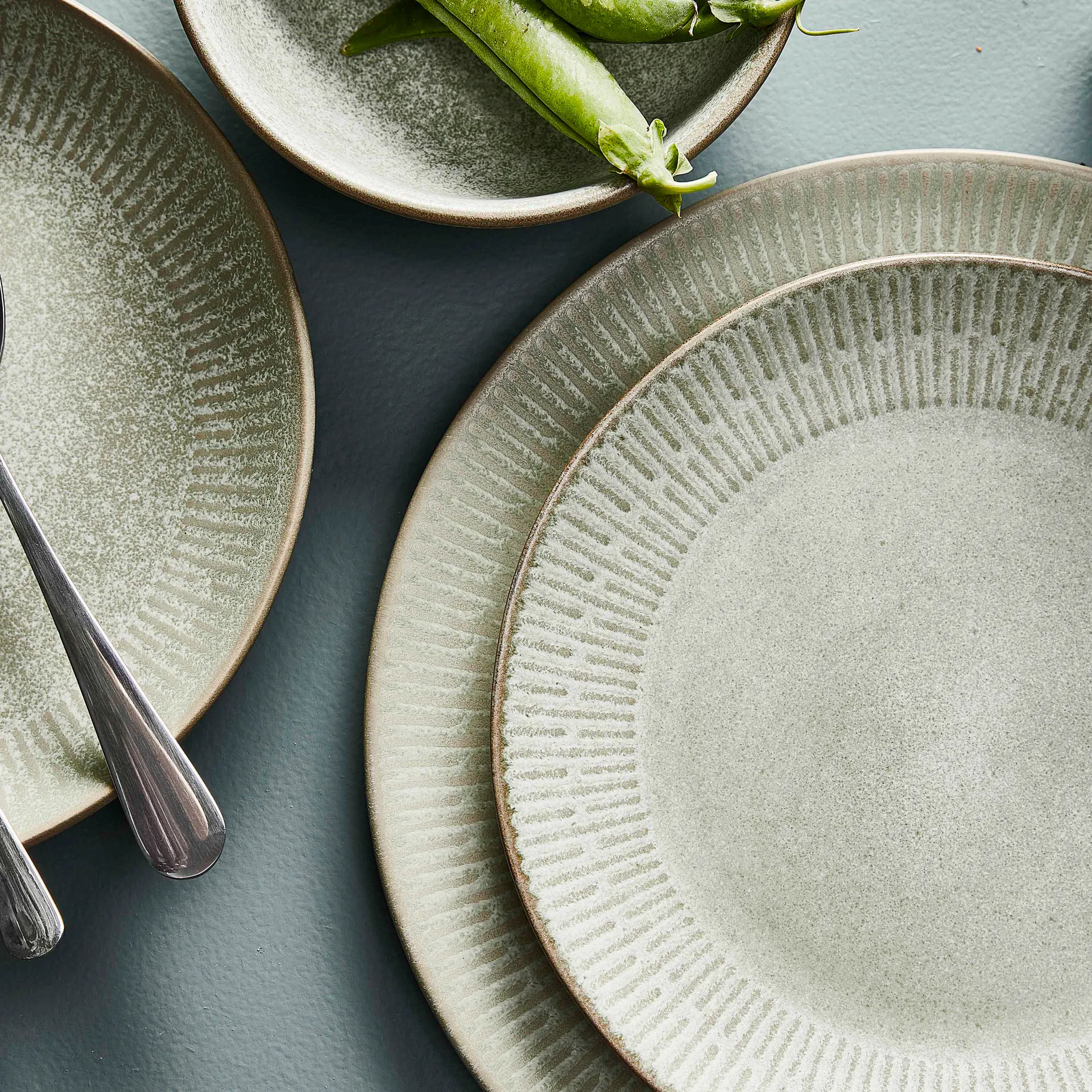 Prato Relief 22 cm, verde Aida