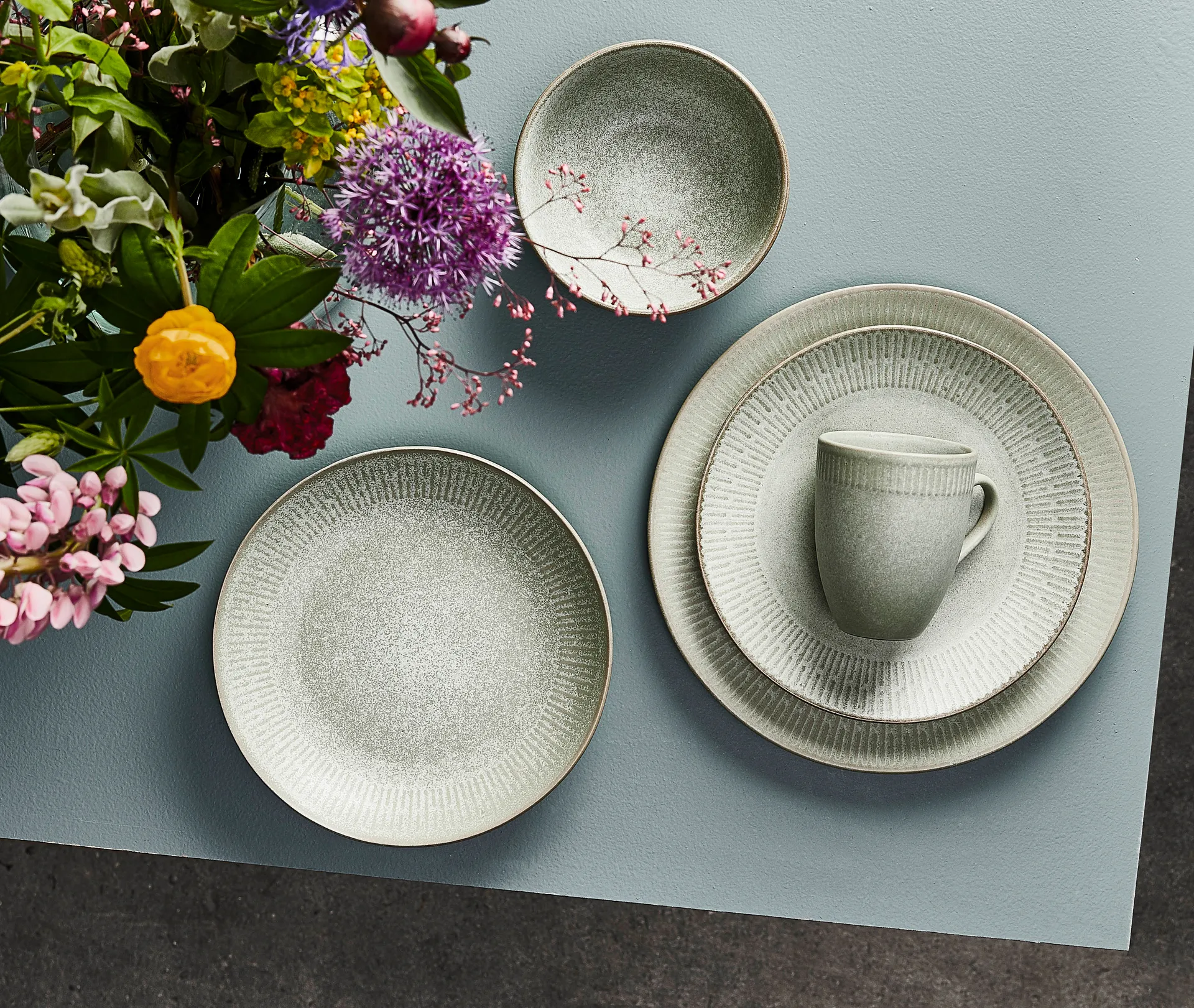 Prato Relief 22 cm, verde Aida