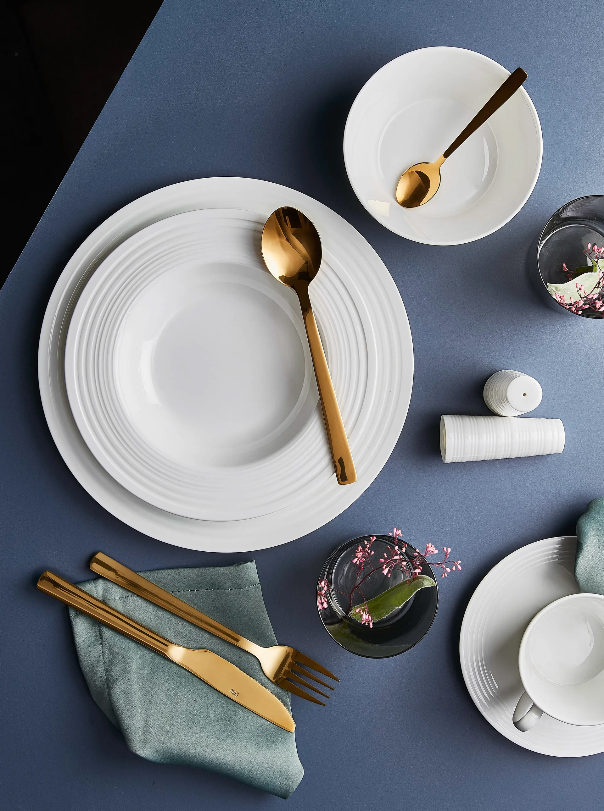 Talheres Raw, 60 peças , Dourado Aida