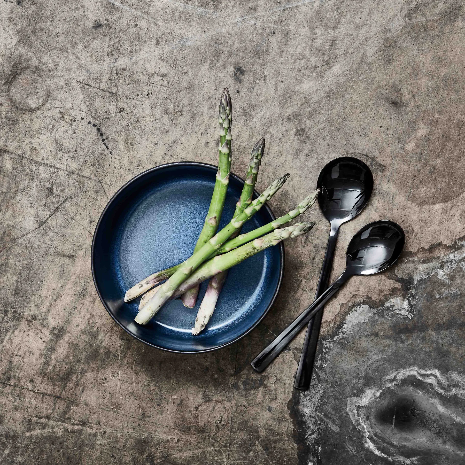 Tigela alta Raw Ø19,5 cm, azul meia-noite Aida