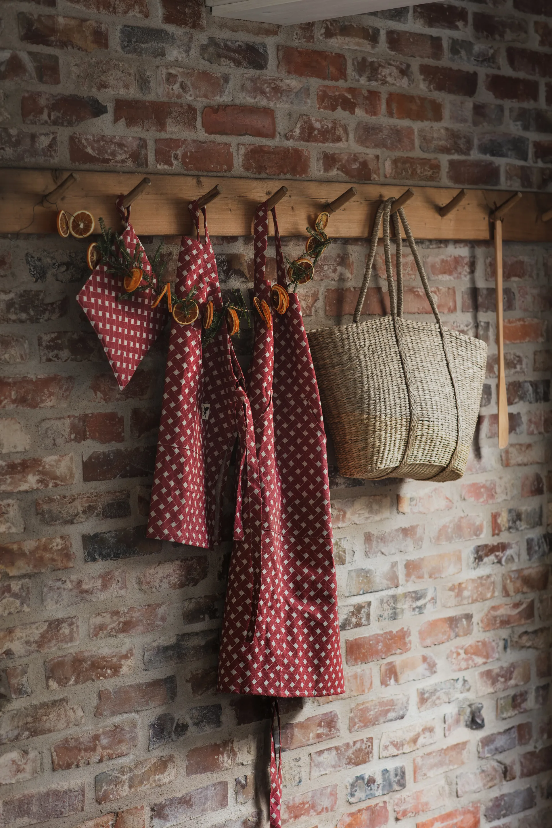 <b>Avental infantil Korg</b>, Vermelho  Almedahls