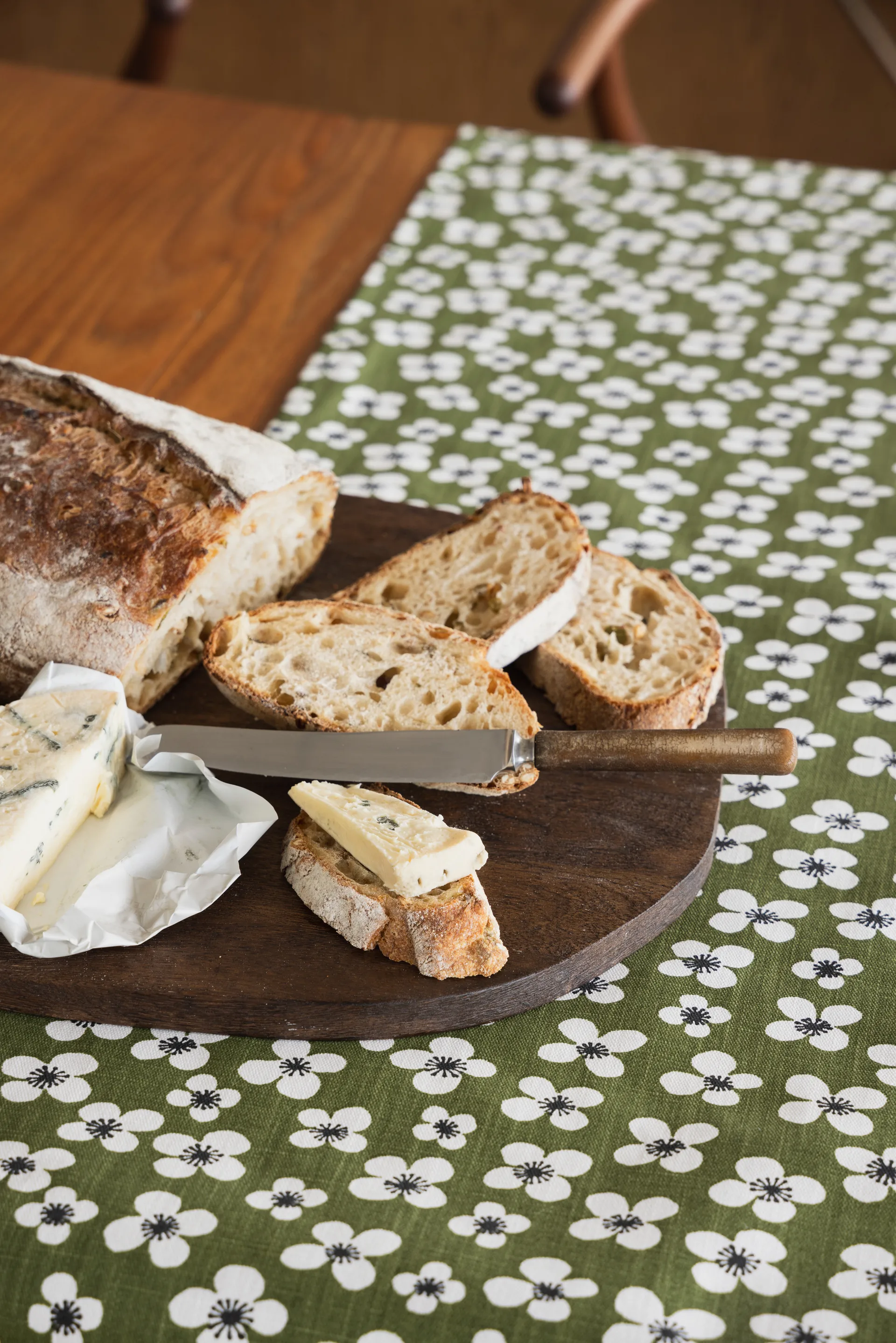 Belle Amie corredor de mesa, Verde escuro, 45x150 cm Almedahls