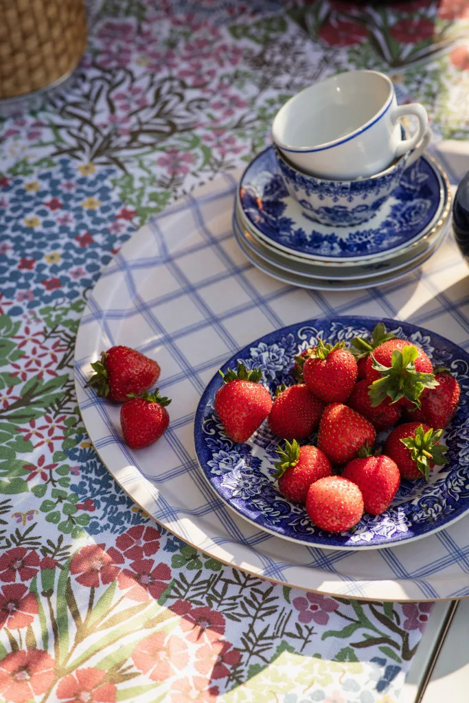 Caminho de mesa Botanic Garden 45x150 cm, Multi-Azul Almedahls