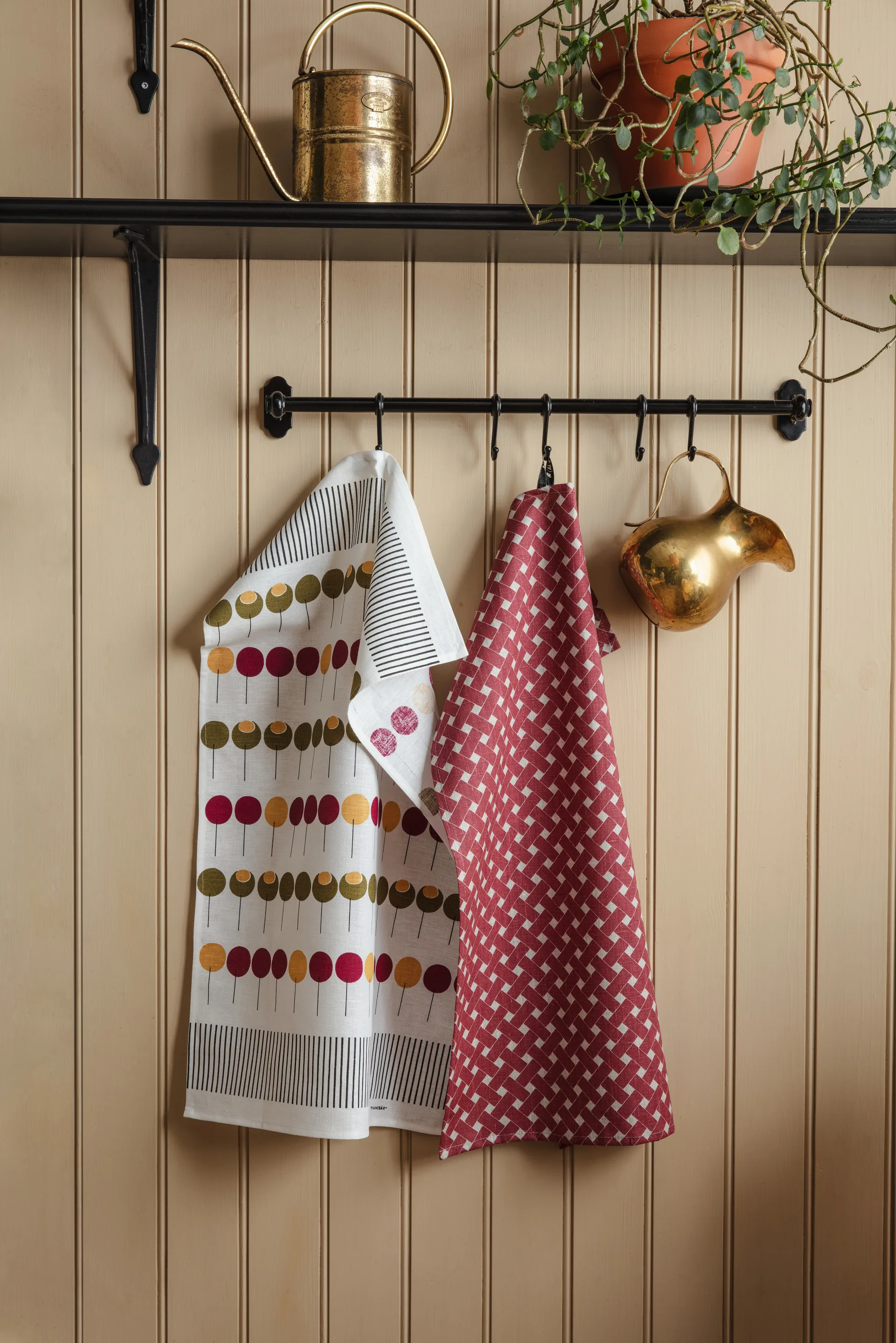 Korg +Toalha de cozinha 47x70 cm, Vermelho Almedahls