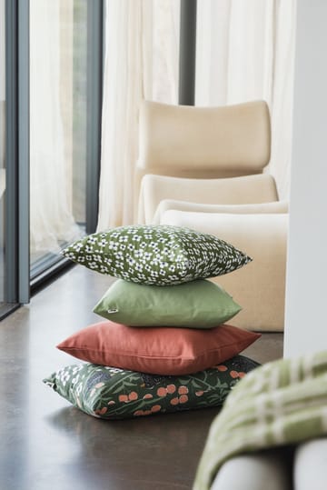 Körsbärsträdgården capa de almofada - Verde escuro, 40x70cm - Almedahls