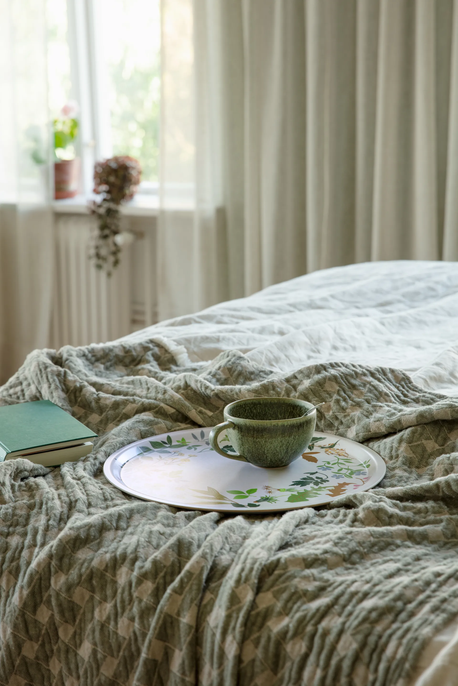 Manta Korg 170x120 cm, Verde-bege Almedahls