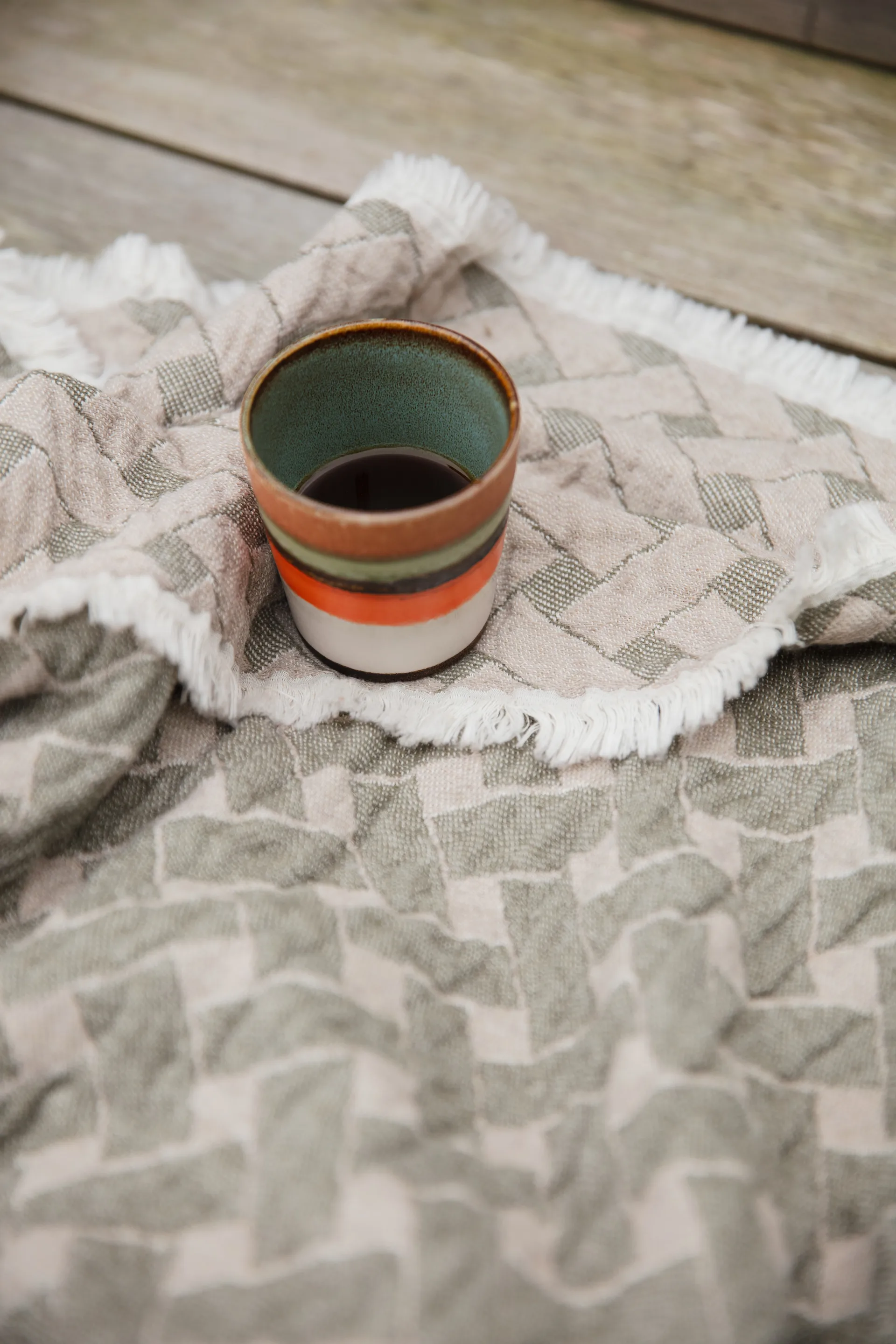 Manta Korg 170x120 cm, Verde-bege Almedahls