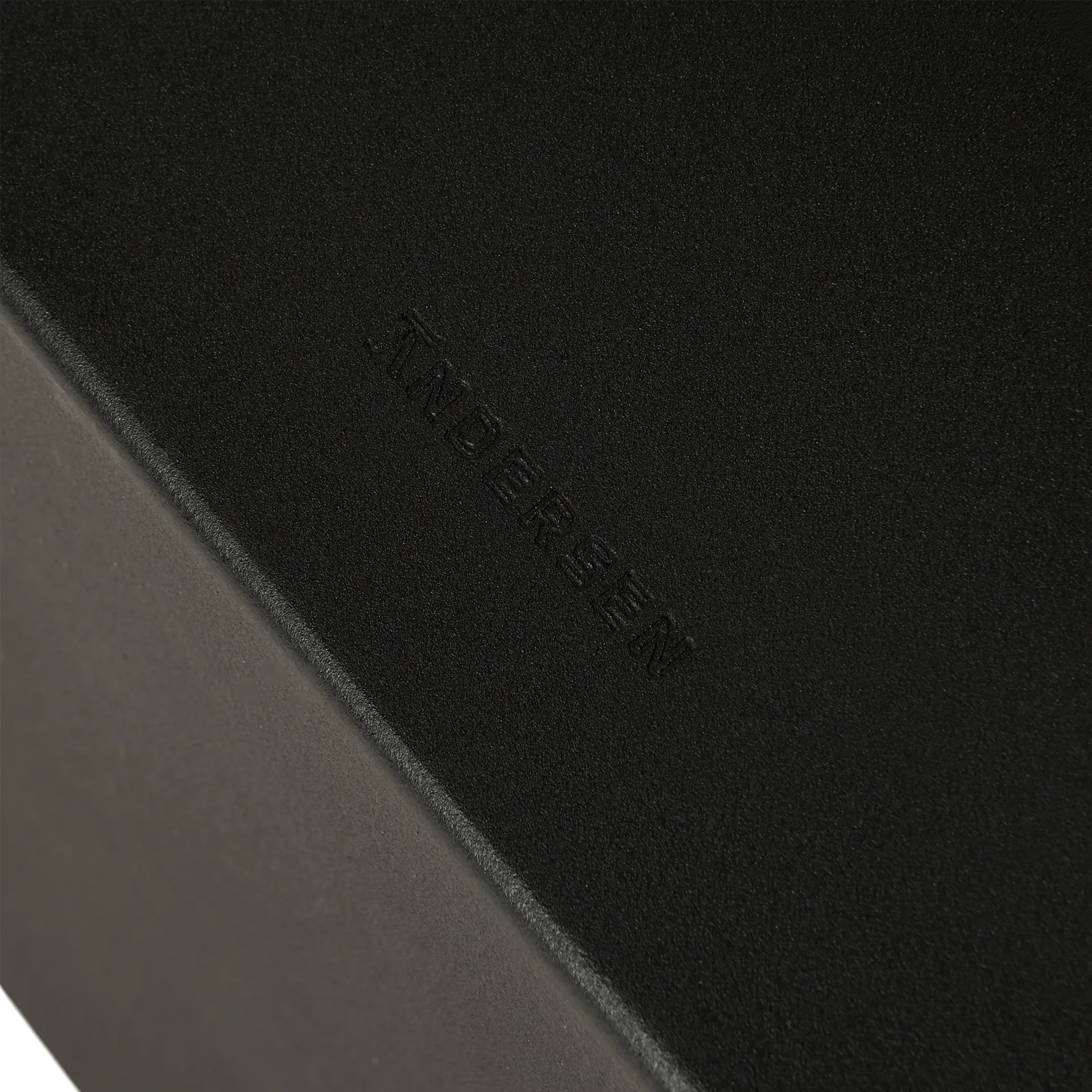 Edge suporte para revistas, Black (preto) Andersen Furniture