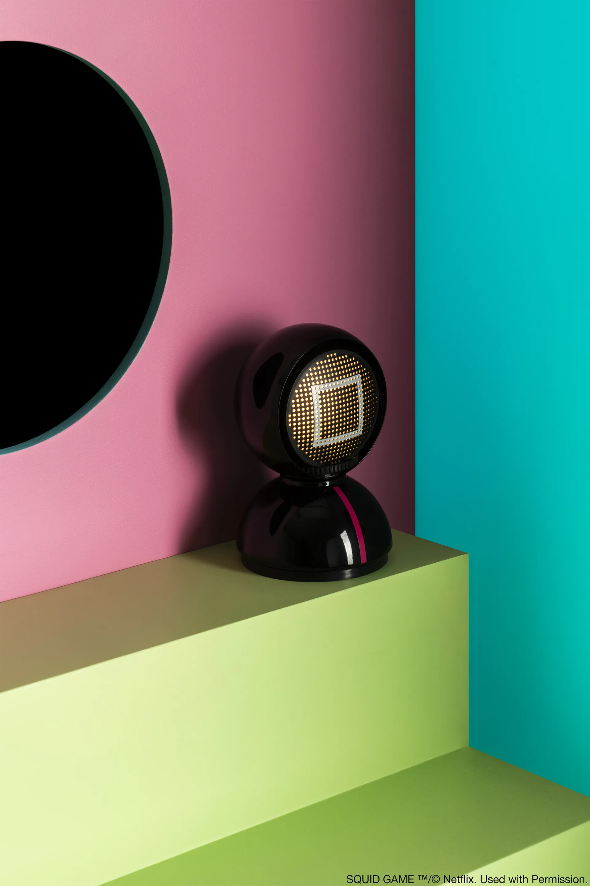 Eclisse x Squid Game candeeiro de mesa Edição Especial, Guard black Artemide