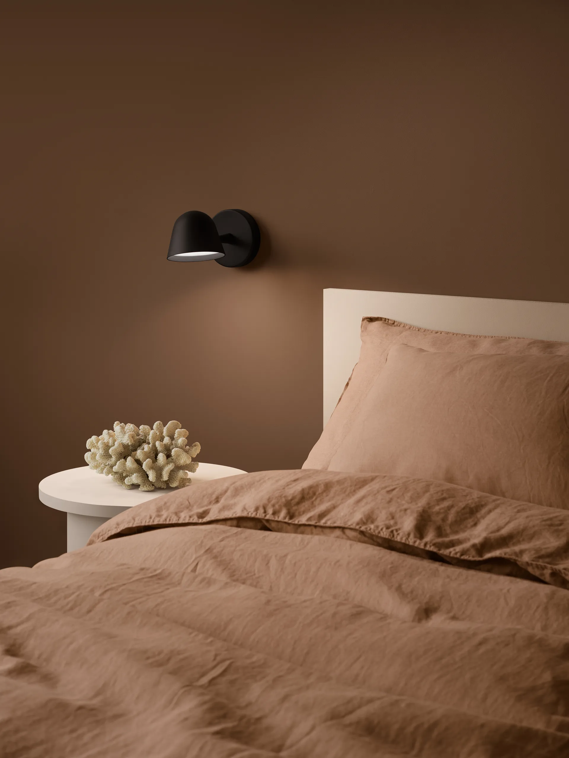 Candeeiro de parede Charge Ø11,8 cm, Preto Ateljé Lyktan