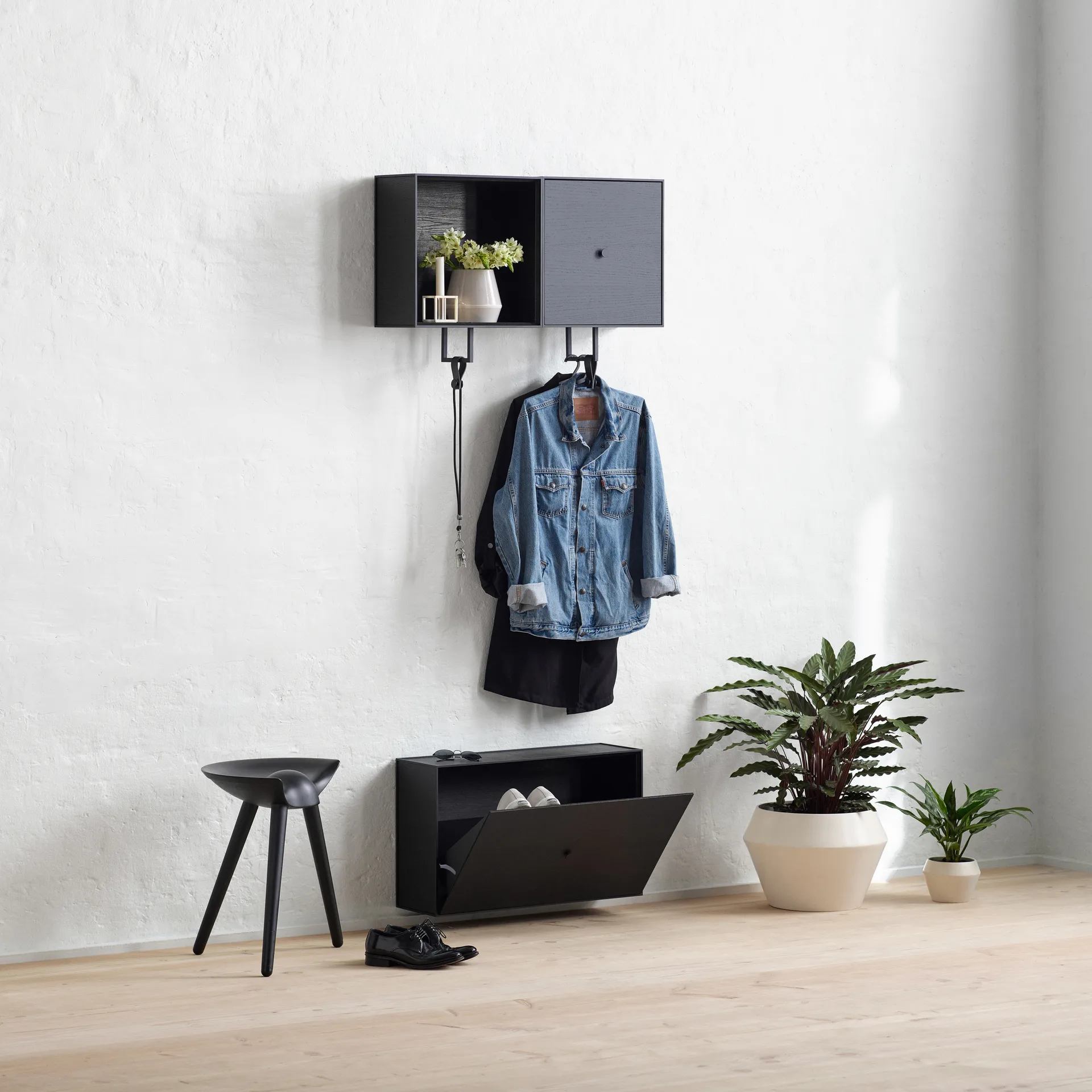 Banco ML42 48 cm, Faia tingida de preto Audo Copenhagen