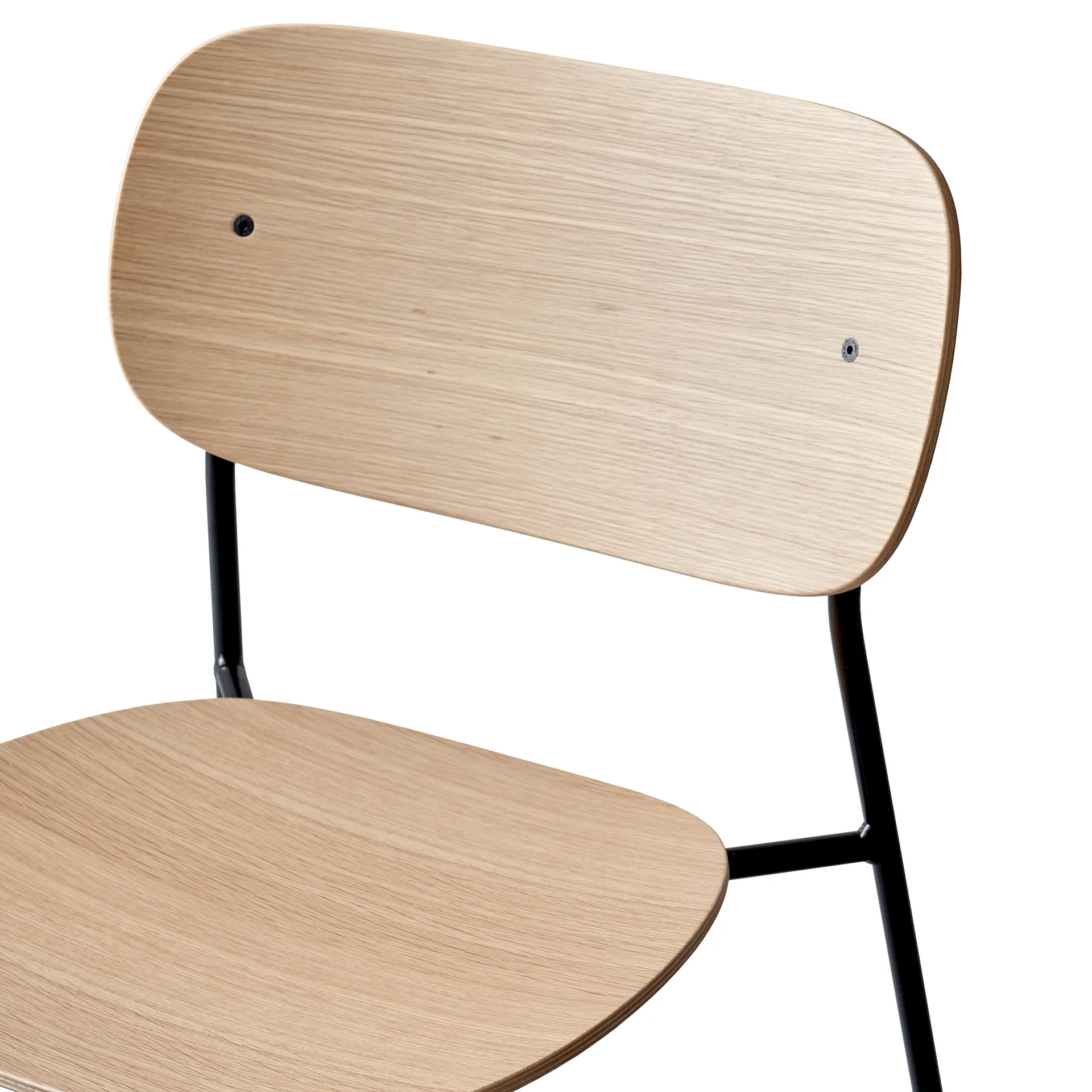 Cadeira de refeição com pernas pretas Co, Carvalho Audo Copenhagen