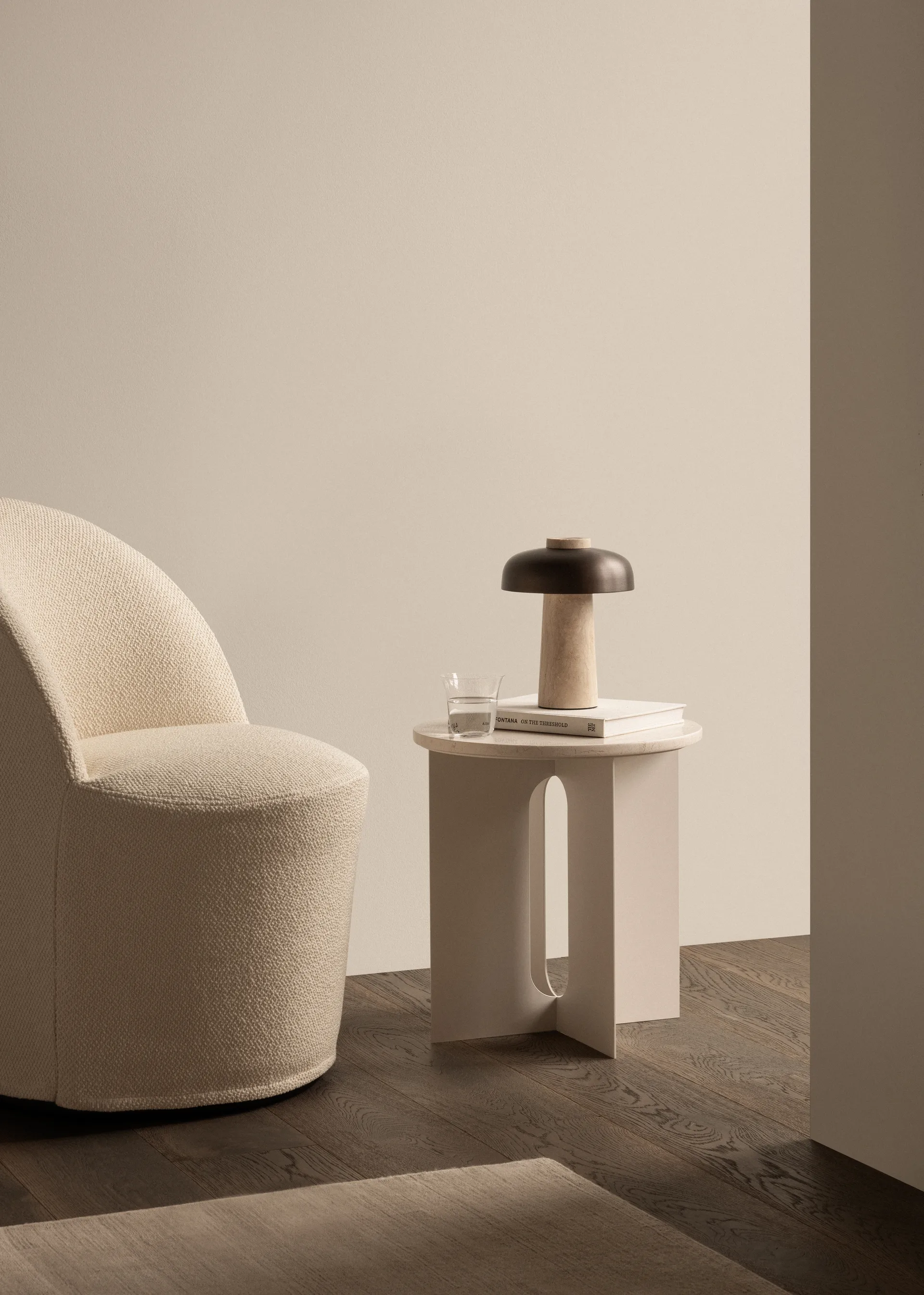 Cadeira Tearoom Club swivel, Logan 01 Jasmine Audo Copenhagen