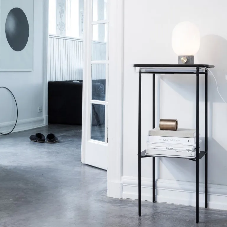 Candeeiro de mesa JWDA, Cimento-latão, Small Audo Copenhagen