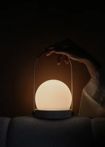 Candeeiro de mesa portátil Carrie - Ivory - Audo Copenhagen