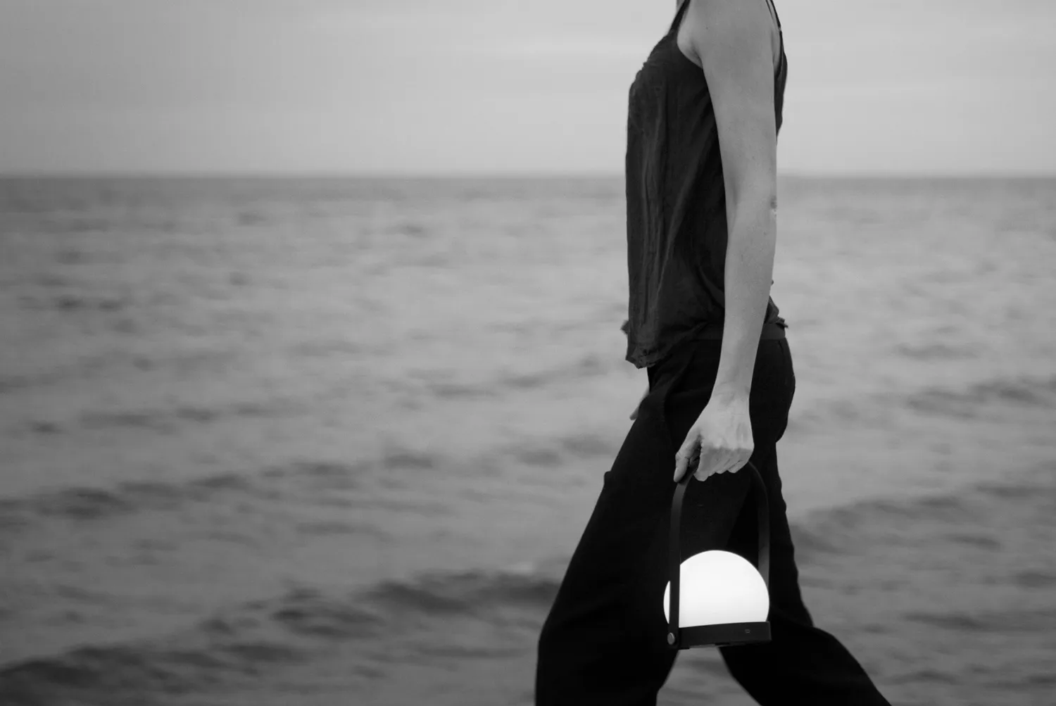 Candeeiro de mesa portátil Carrie, Preto Audo Copenhagen