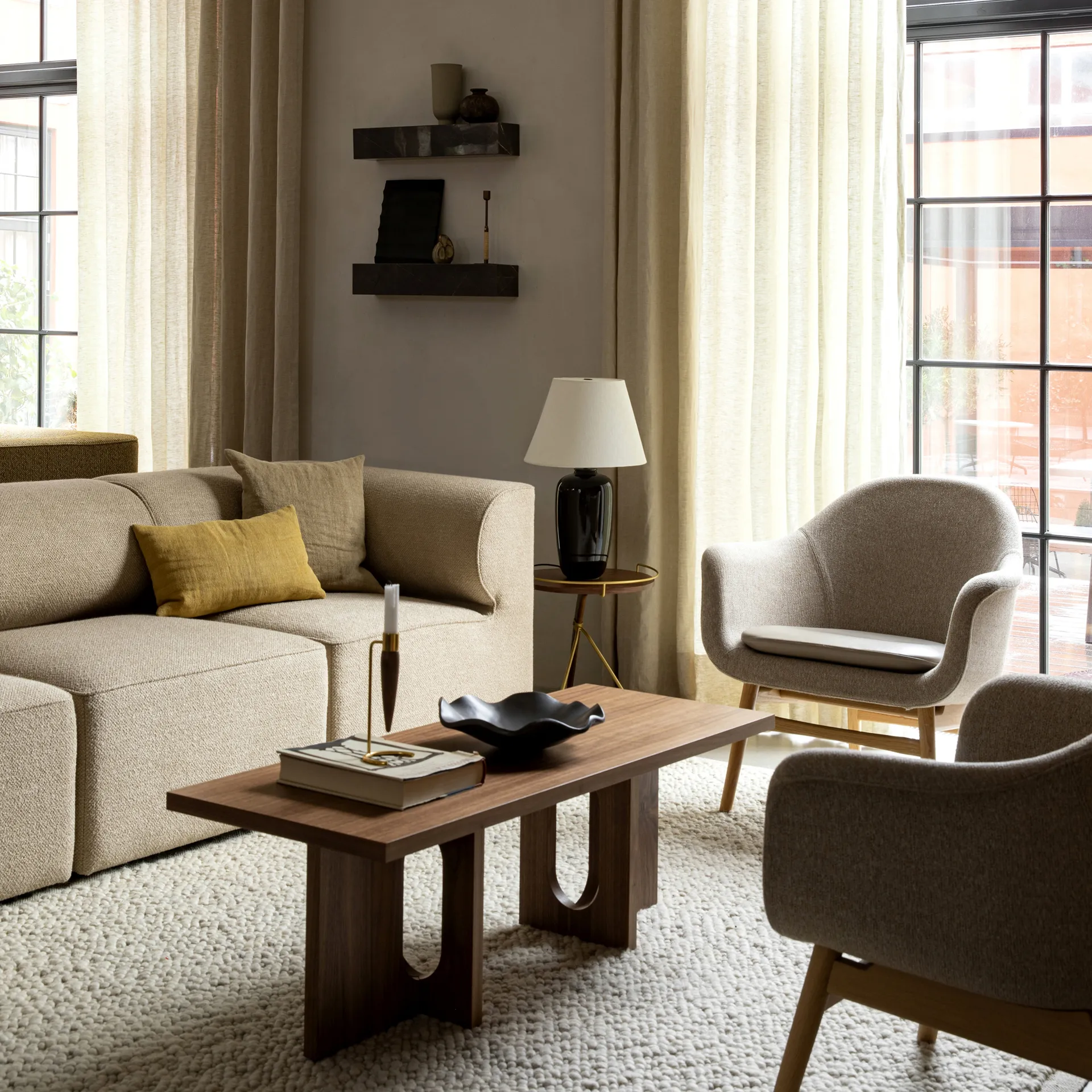 Candeeiro de mesa Torso 57 cm, preto Audo Copenhagen