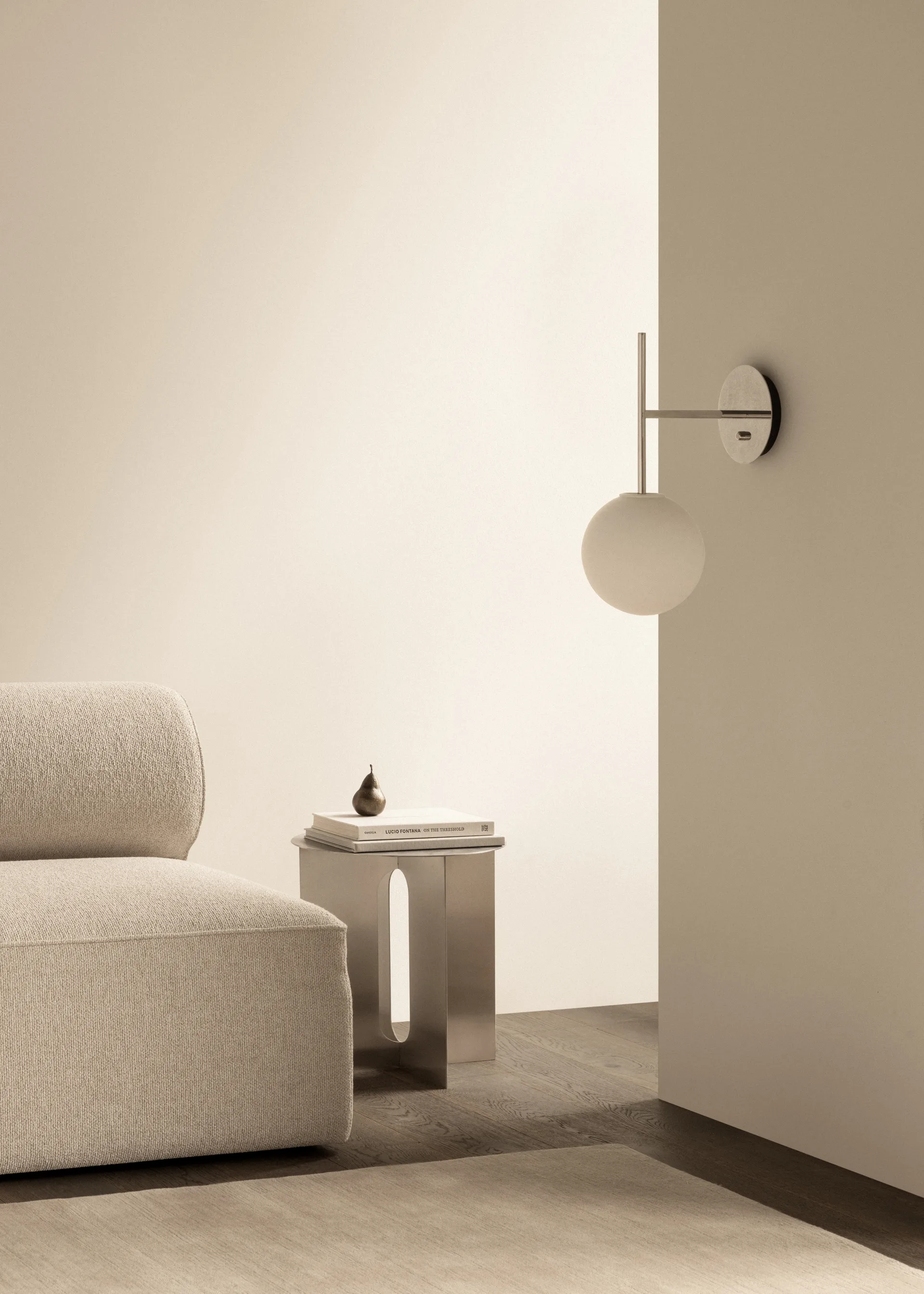 Candeeiro de parede TR Bulb Suspended, Polished steel Audo Copenhagen