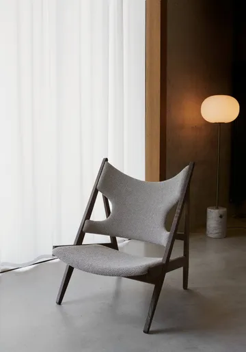 Candeeiro de pé JWDA - Carrara mármore-latão bronzeado, 130 cm - Audo Copenhagen