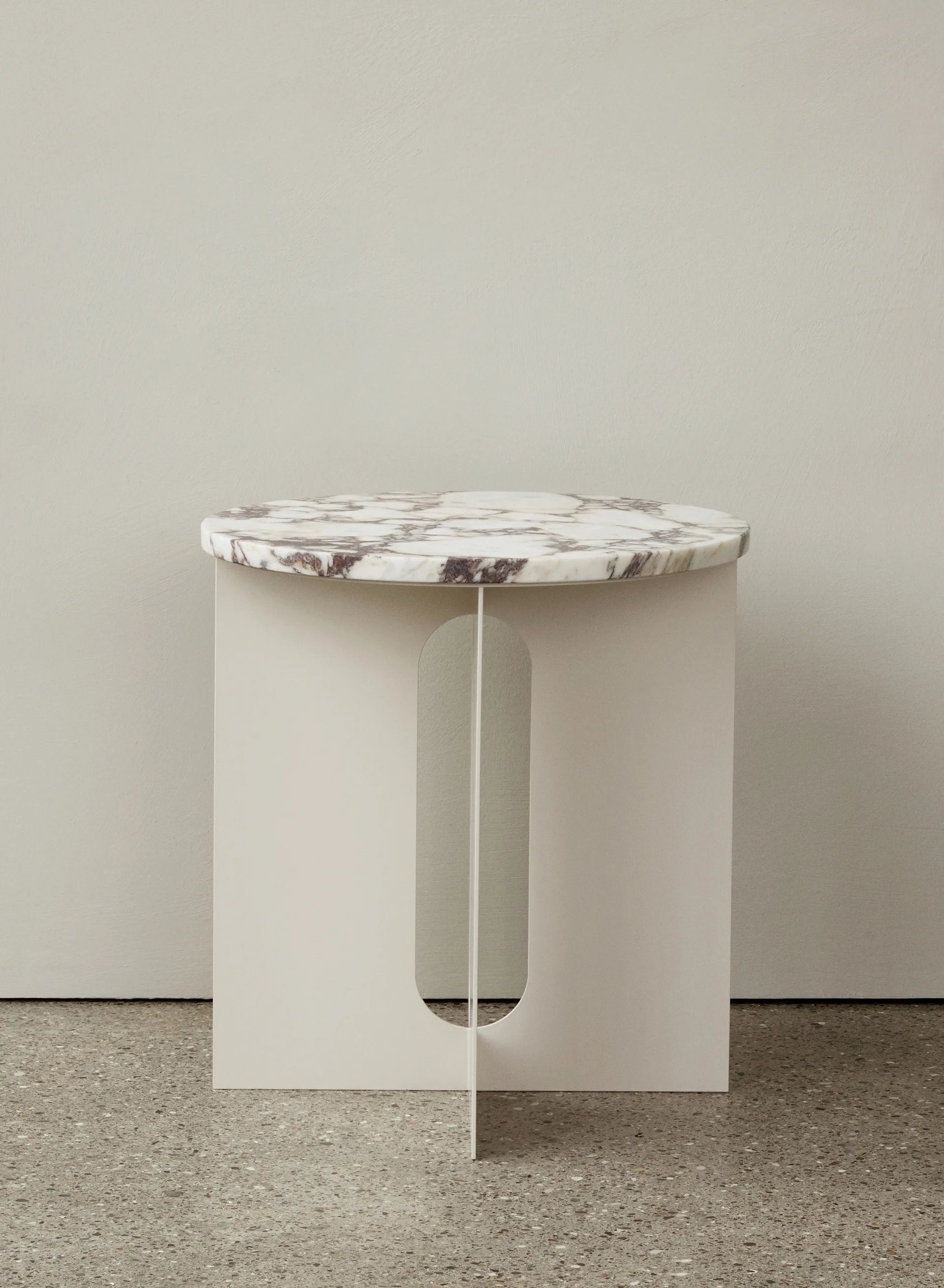 Mesa de apoio Androgyne, Calacatta Viola, Ø65 cm Audo Copenhagen