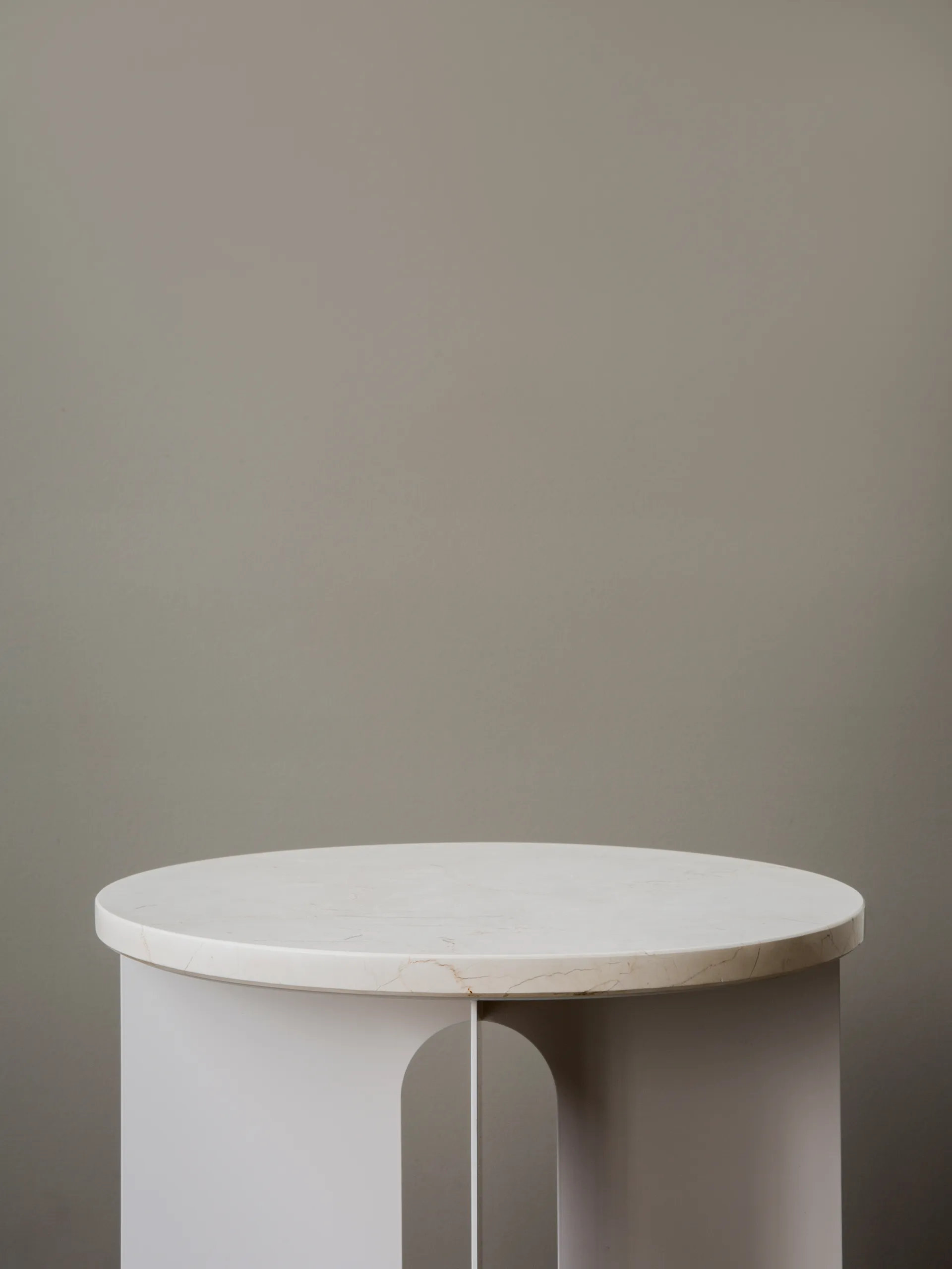 Mesa de apoio Androgyne, Crystal Rose, Ø65 cm Audo Copenhagen