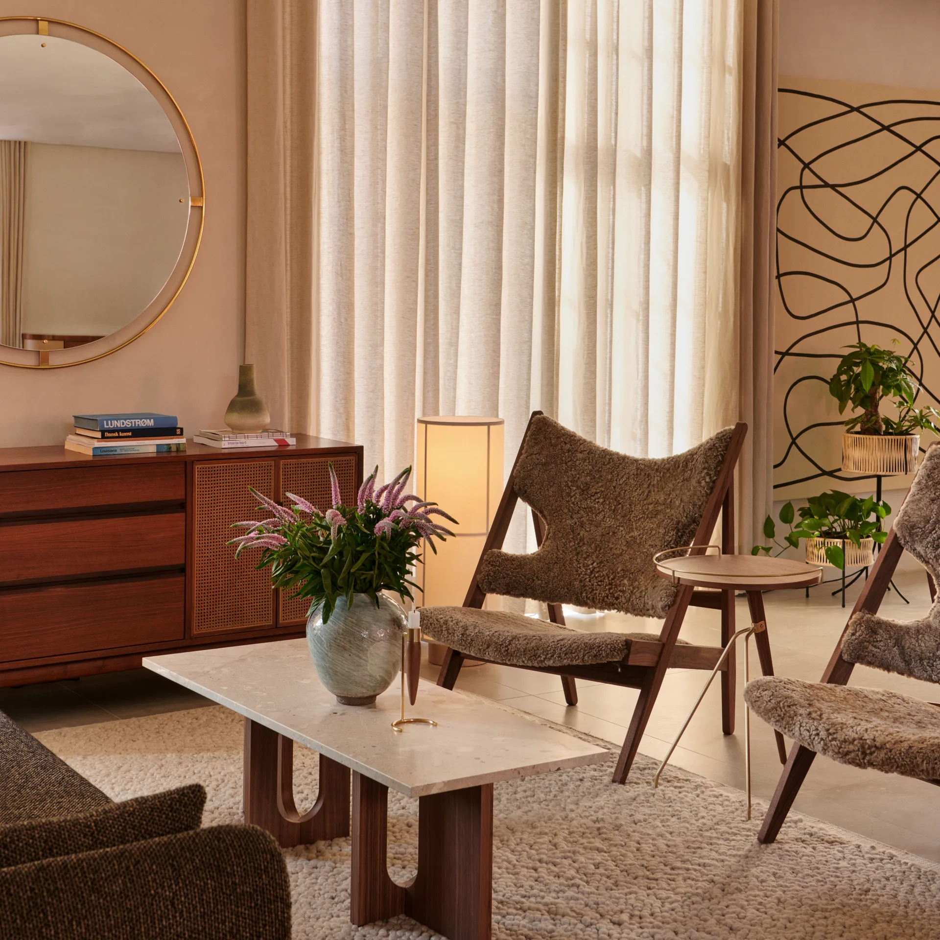 Mesa de apoio nogueira-brilhante latão Umanoff, 60 cm Audo Copenhagen