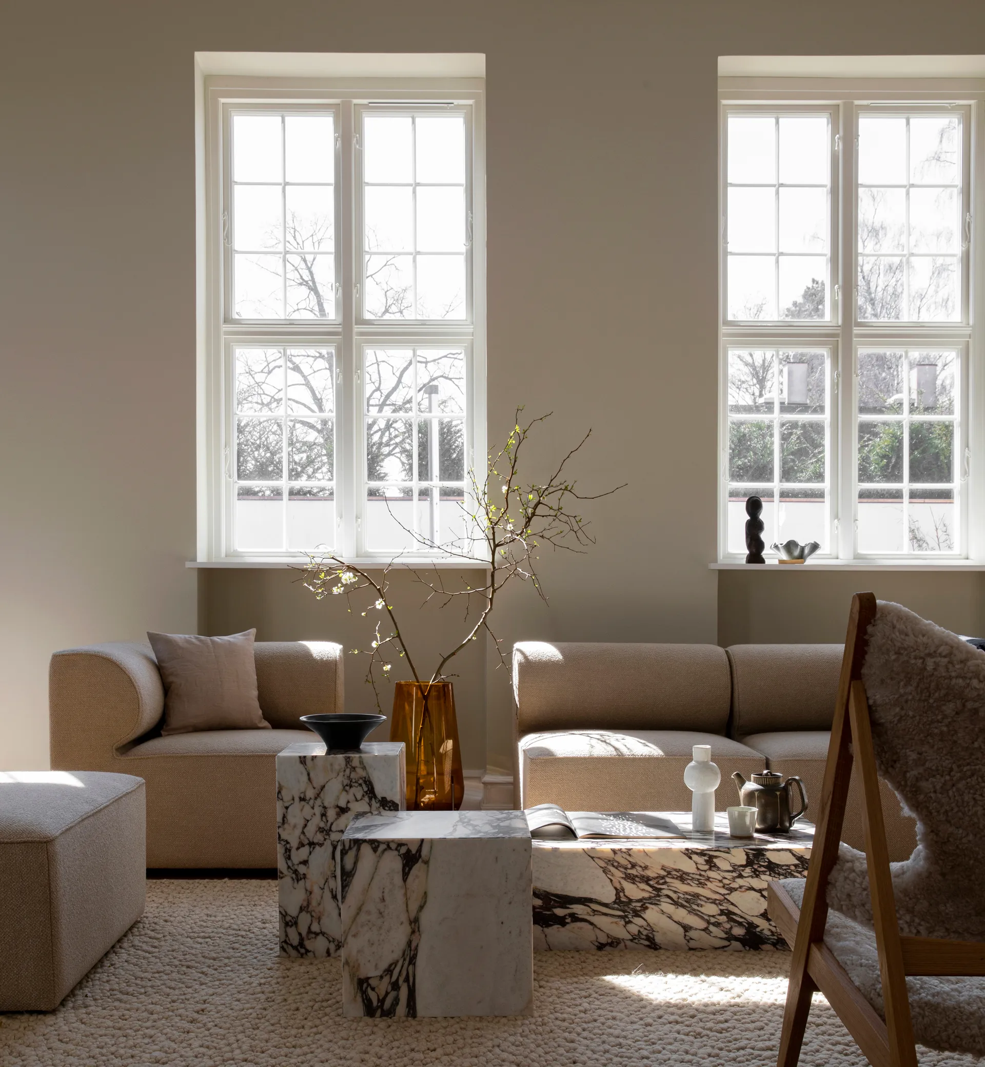 Plinth tall mesa lateral 30x30x51 cm, Multi rose Audo Copenhagen