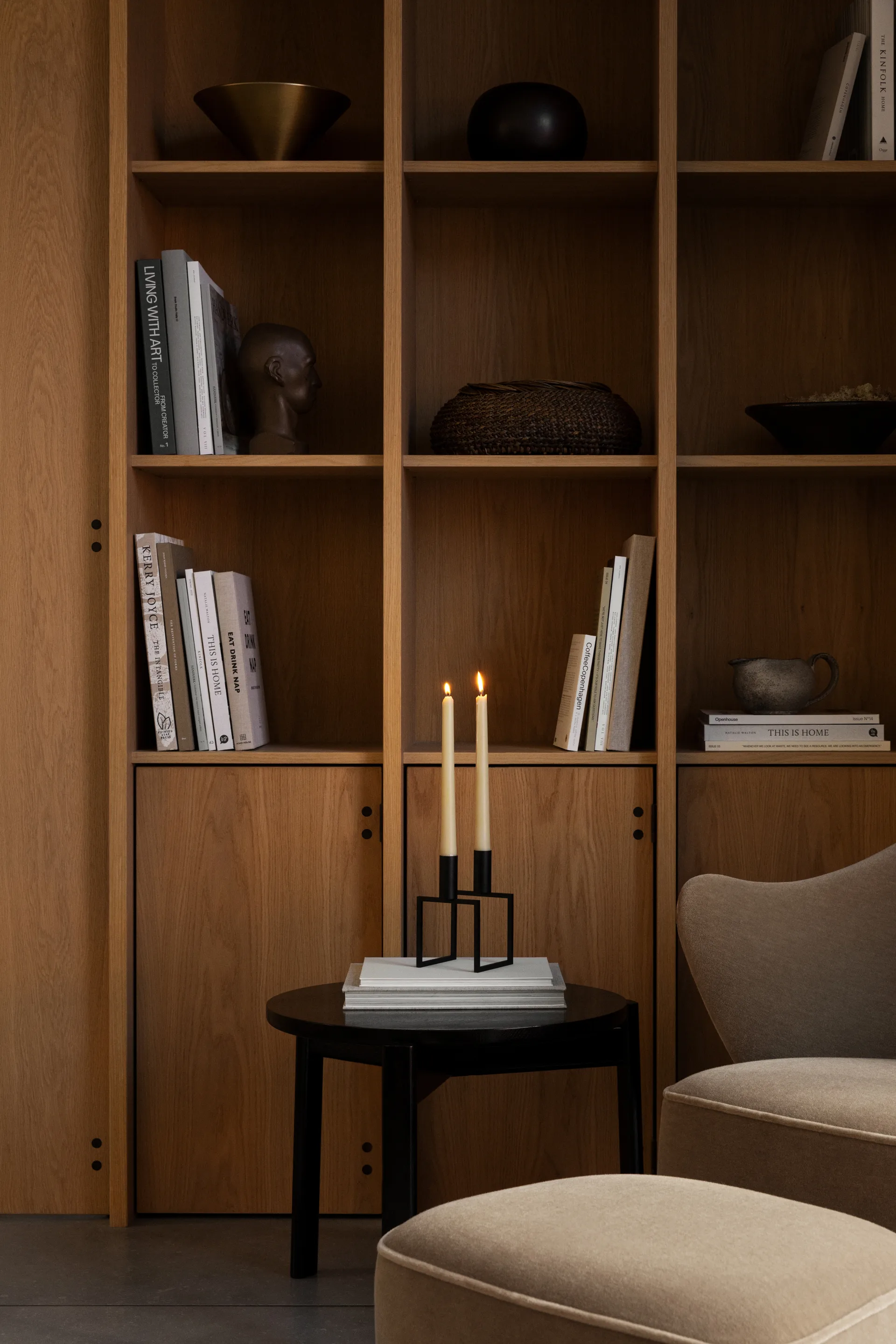 Suporte de velas Line, preto Audo Copenhagen