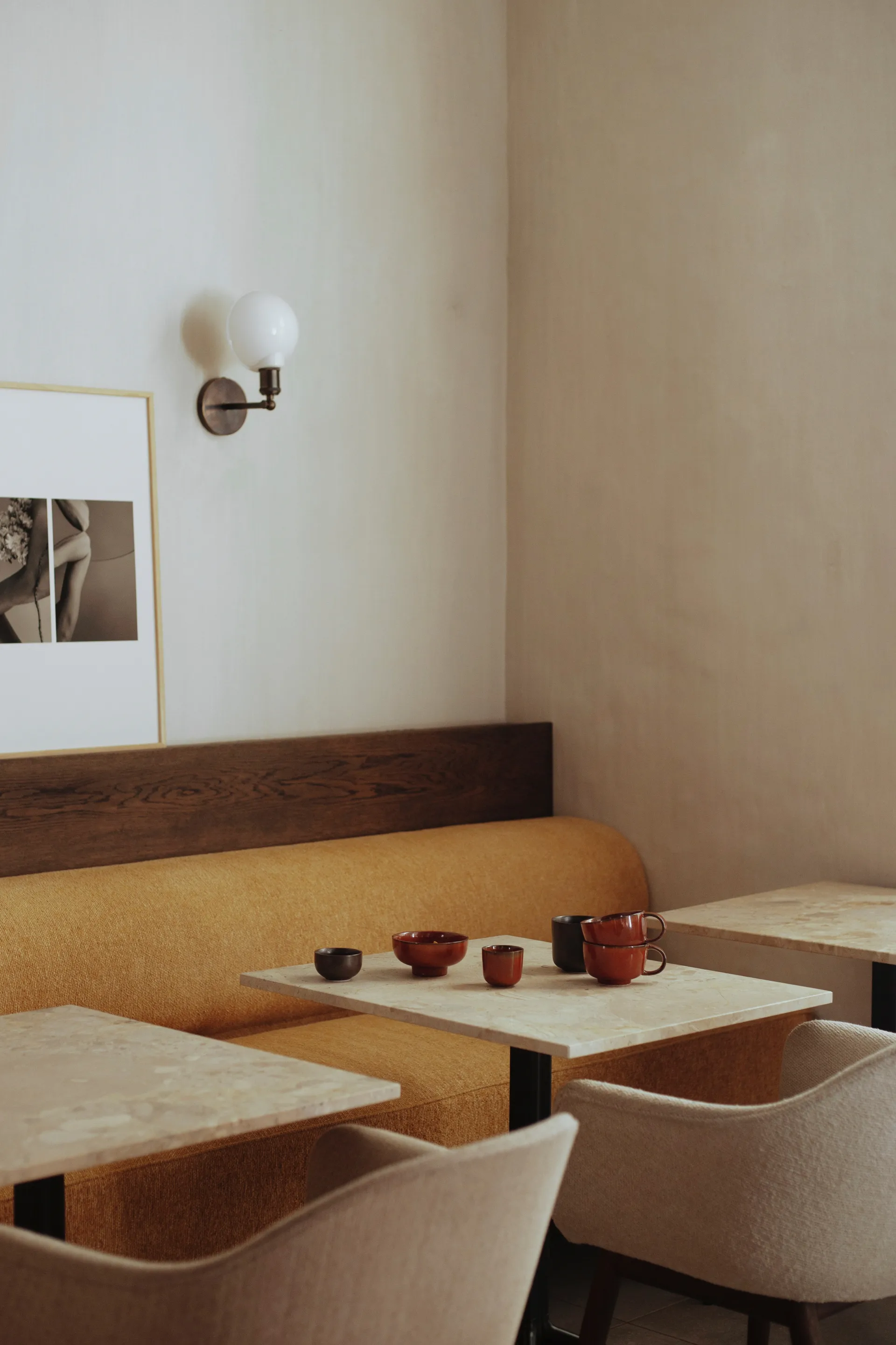 Tigela com pés New Norm Ø12 cm, Esmalte vermelho Audo Copenhagen