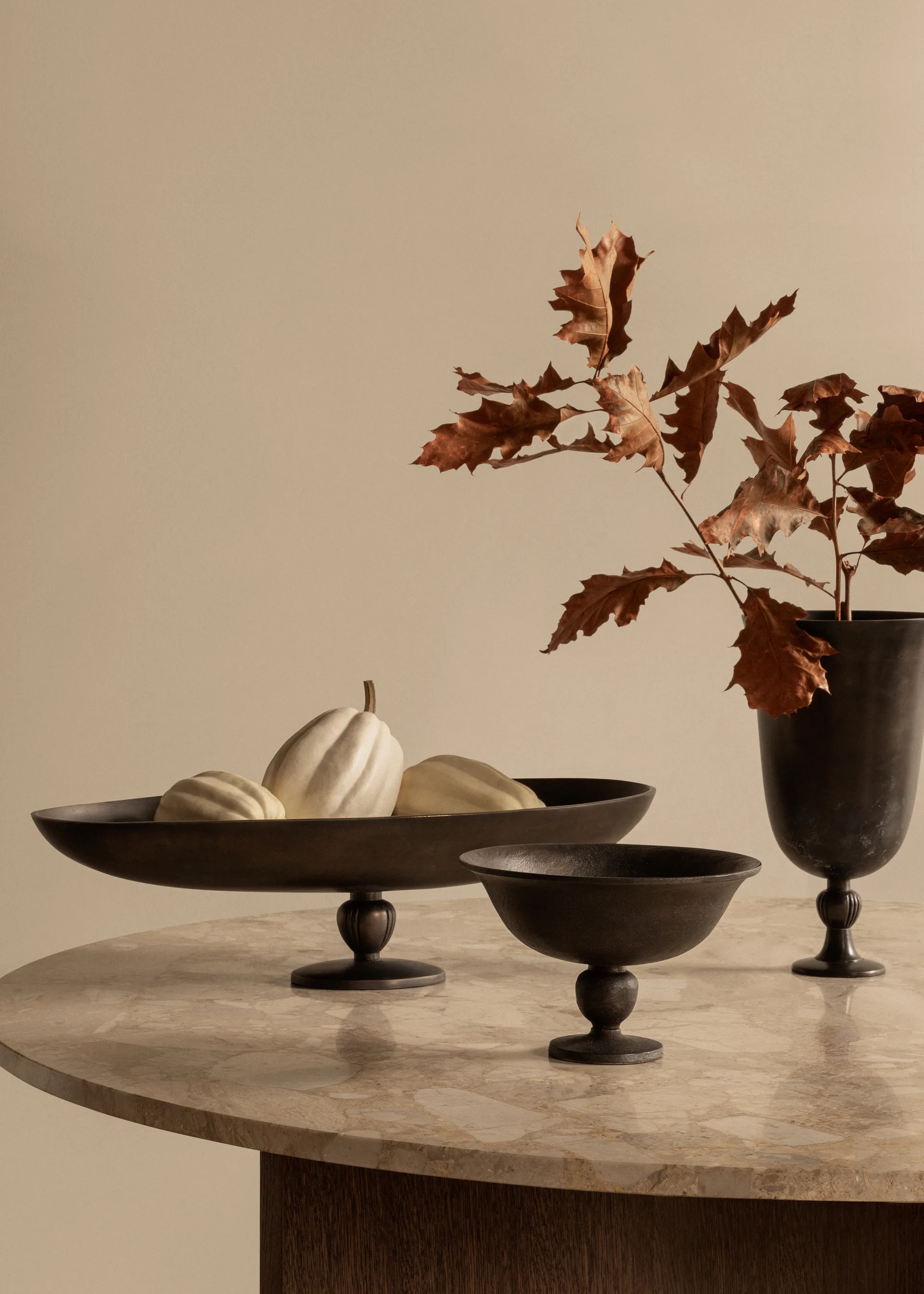 Vaso Pavot, Bronzed aluminium Audo Copenhagen