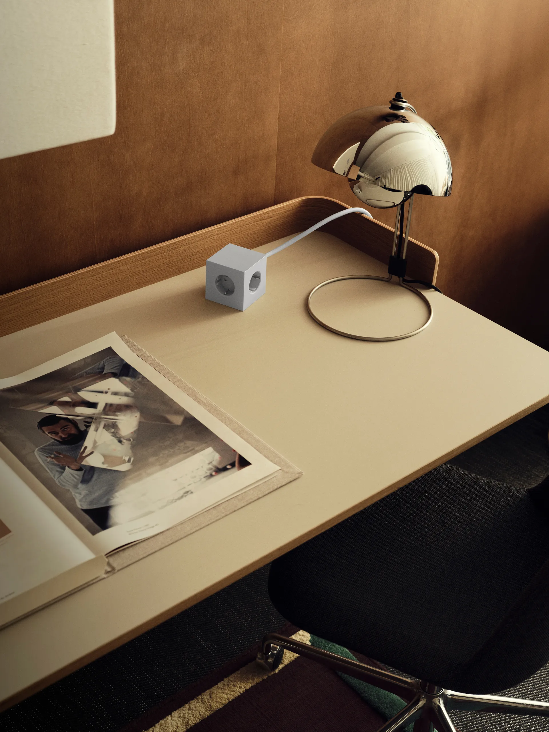 Square 1 tomada múltipla com USB-C 30W 3 m, Gotland Cinza Avolt