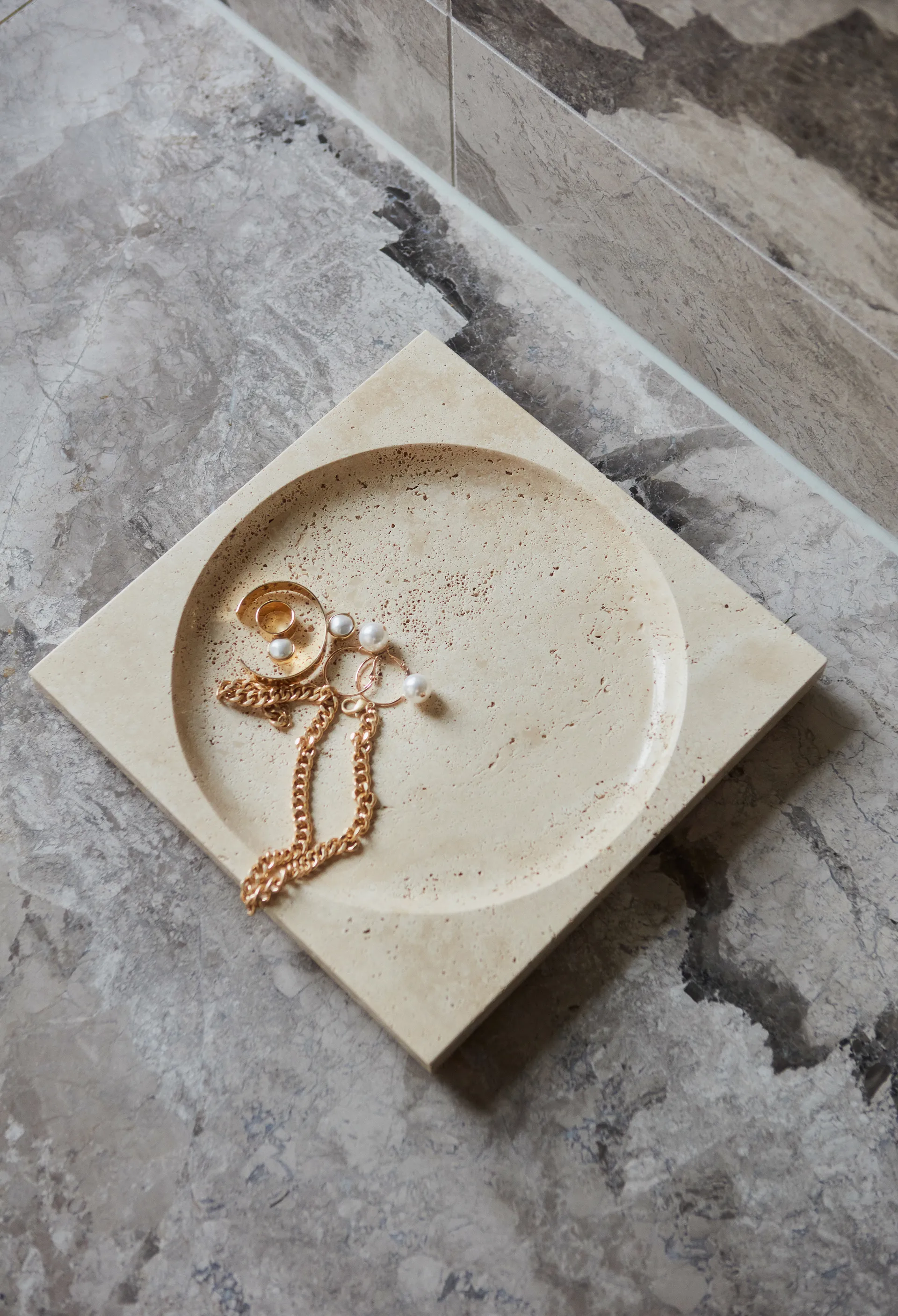 Pires travertino Regina, 30x30 cm AYTM