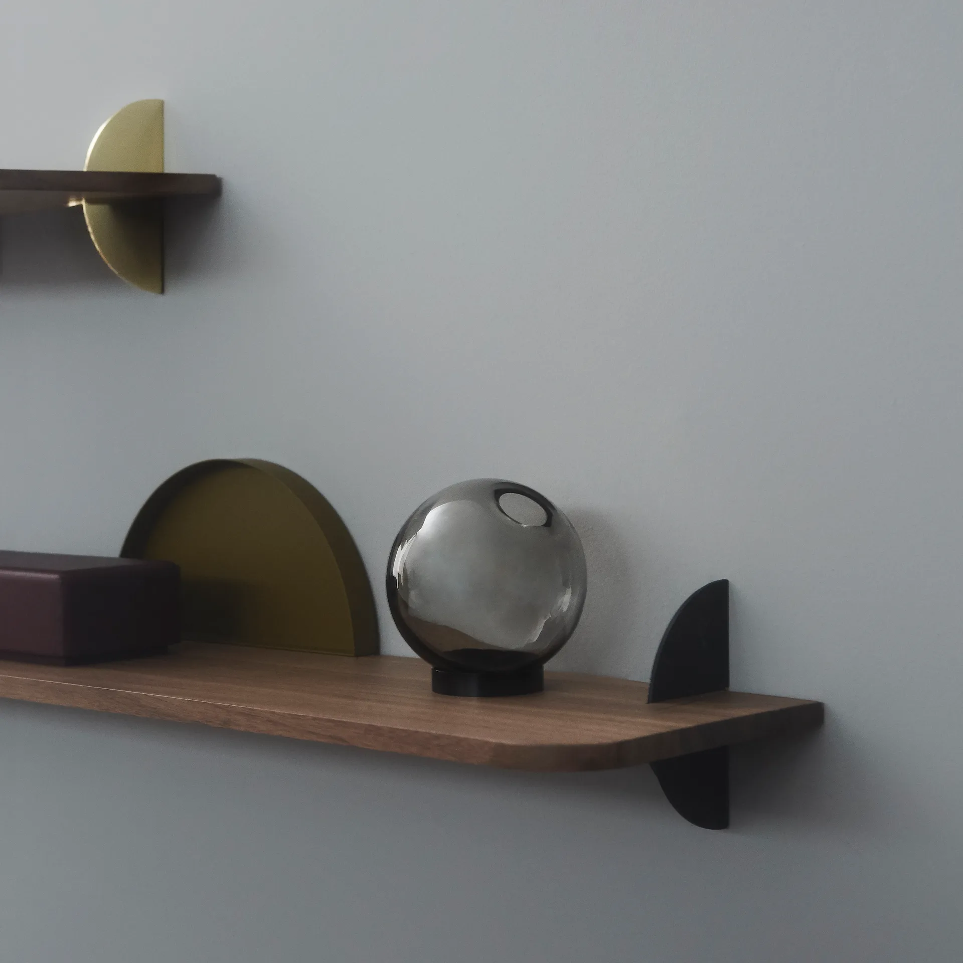 Prateleira Aedes 50 cm, nogueira-preto AYTM