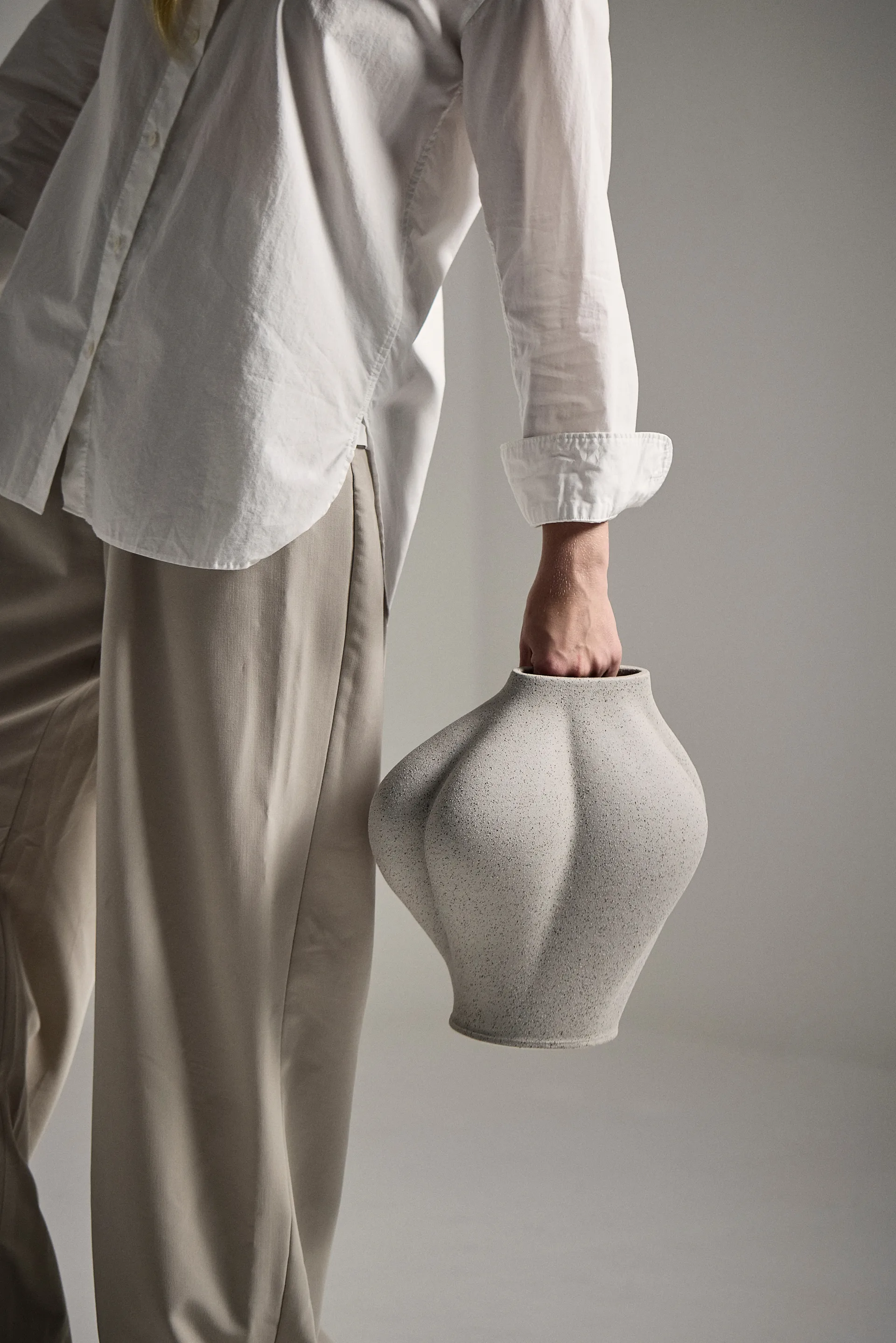 Saltare vaso, Taupe, Ø13,8x30 cm AYTM