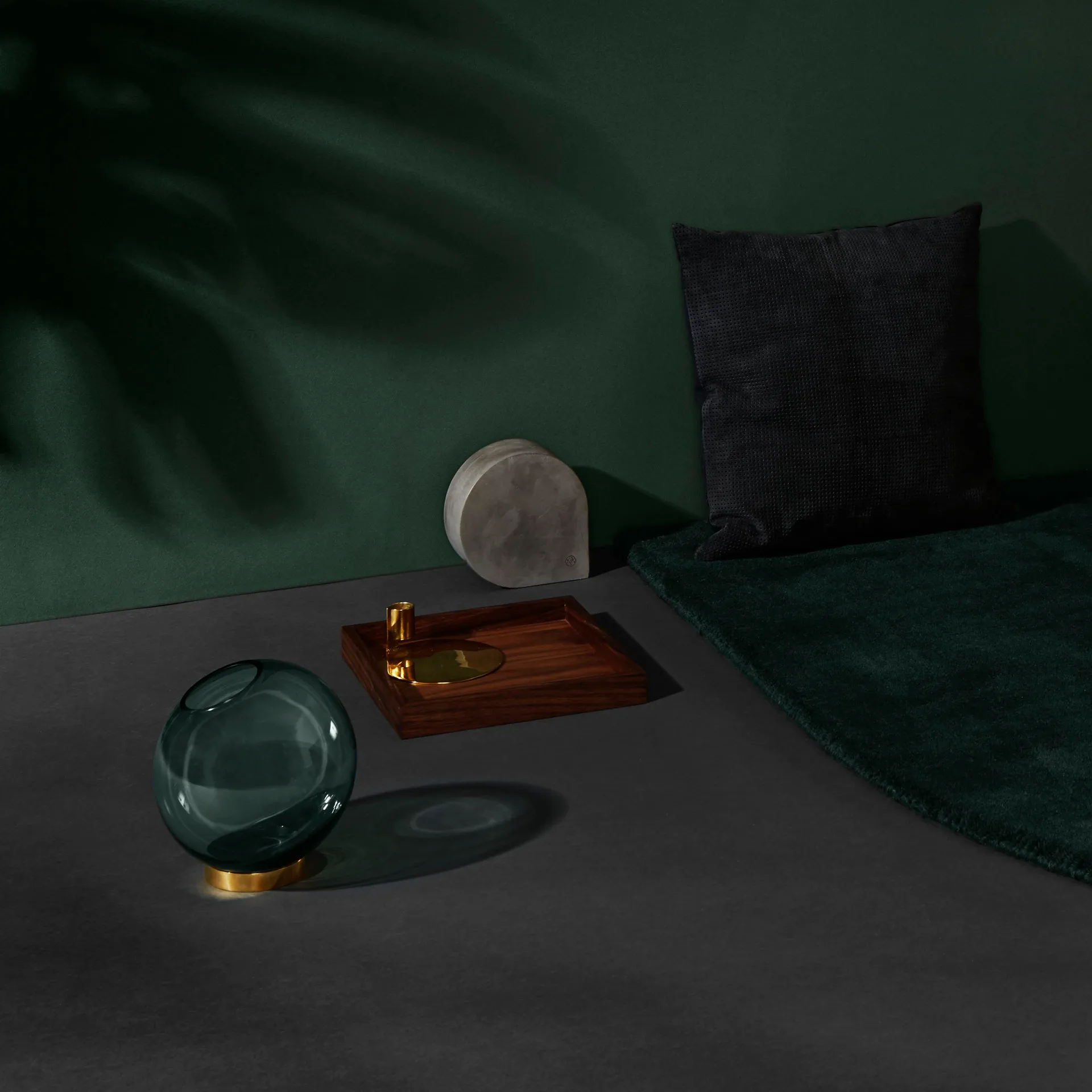 Tabuleiro quadrado em nogueira Unity, grande AYTM