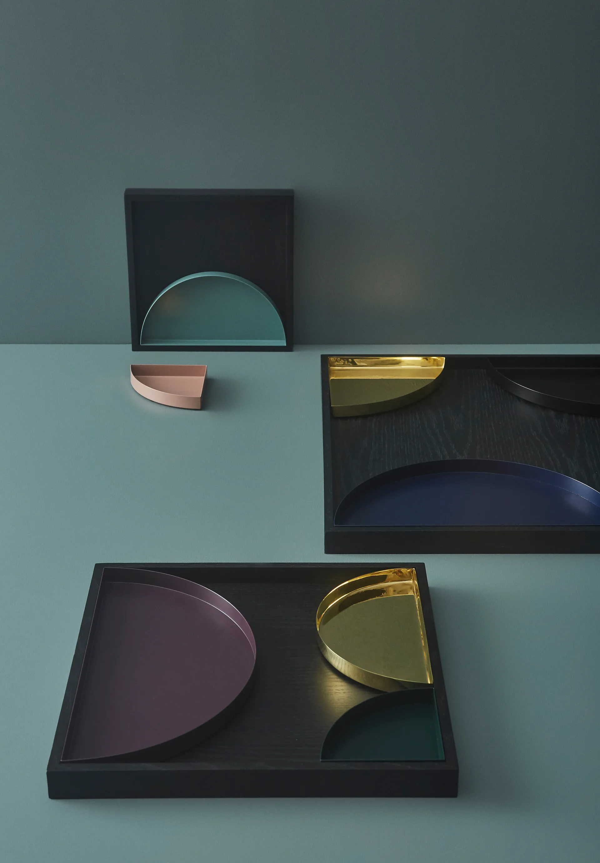 Tabuleiro quadrado tingida de preto Unity, Pequeno AYTM