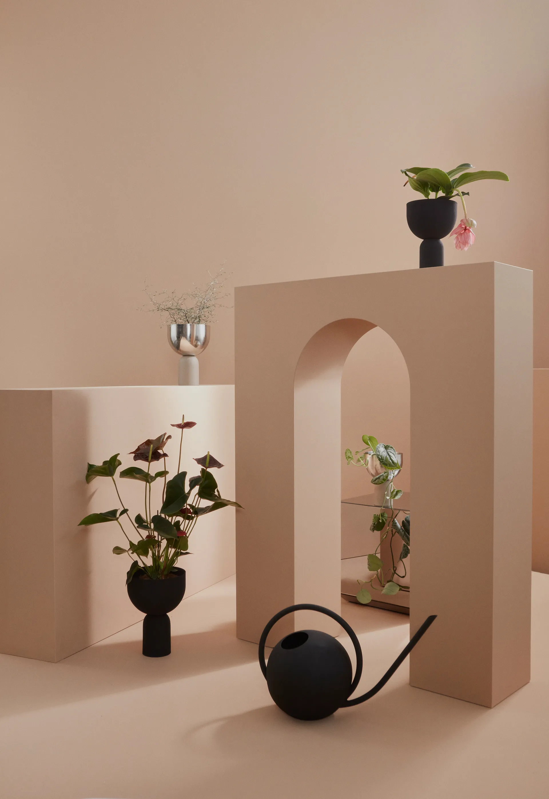 Vaso de flores Torus Ø17 cm, Preto-preto AYTM